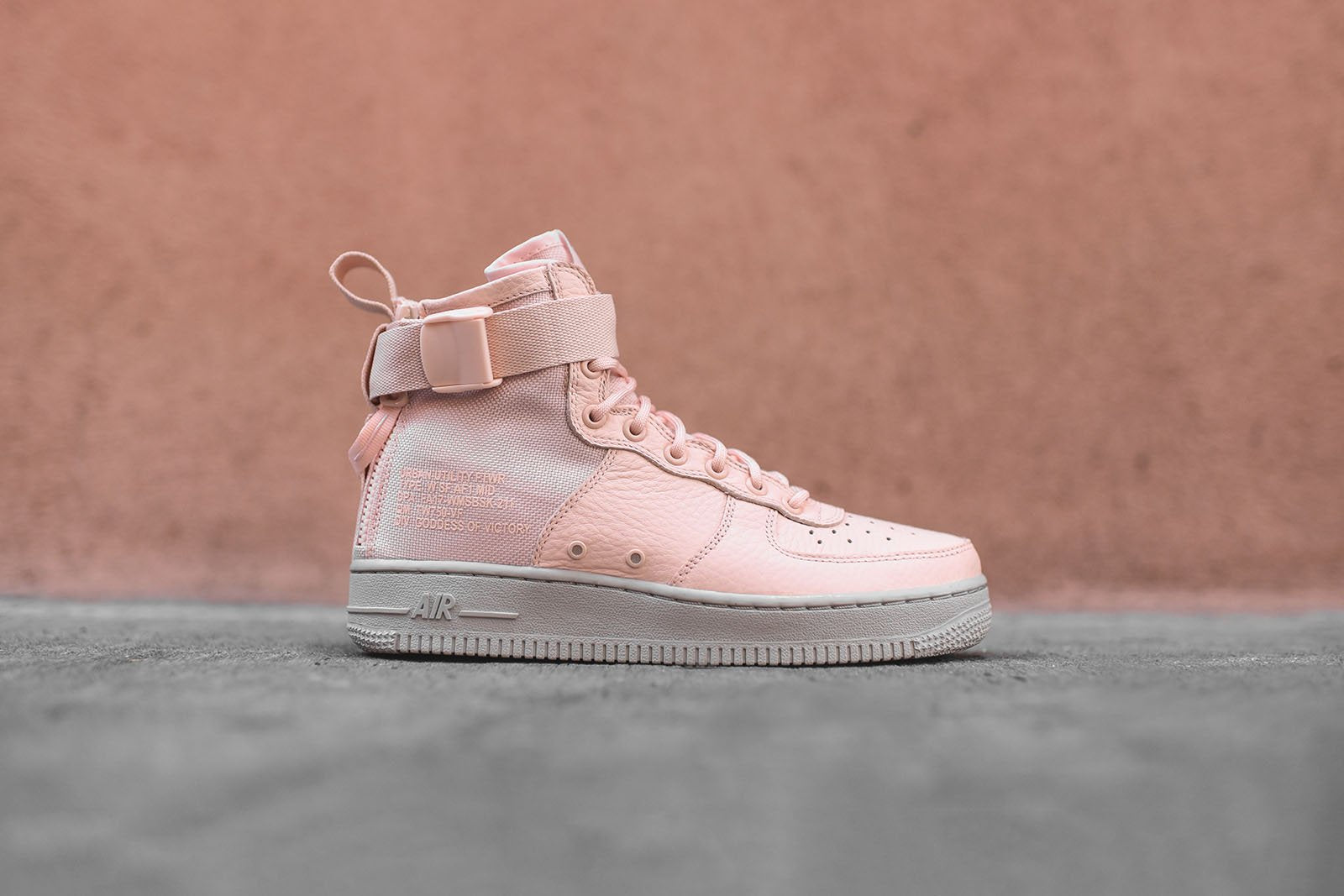 Nike WMNS SF-AF1 Mid - Pink / Grey