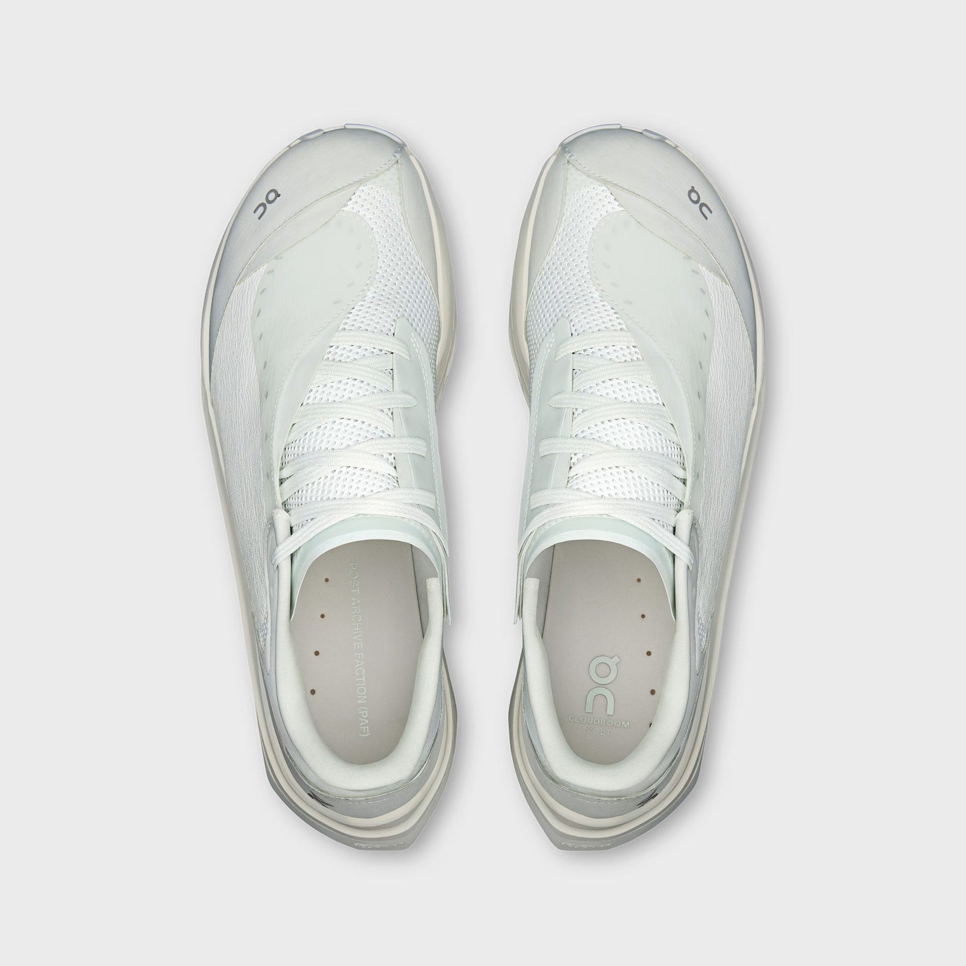 On Running x Post Archive Faction Cloudboom Volt - White / Gale