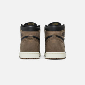 Nike Air Jordan 1 Retro Hi Og Rmstd - Black / Metallic Gold / Palomino