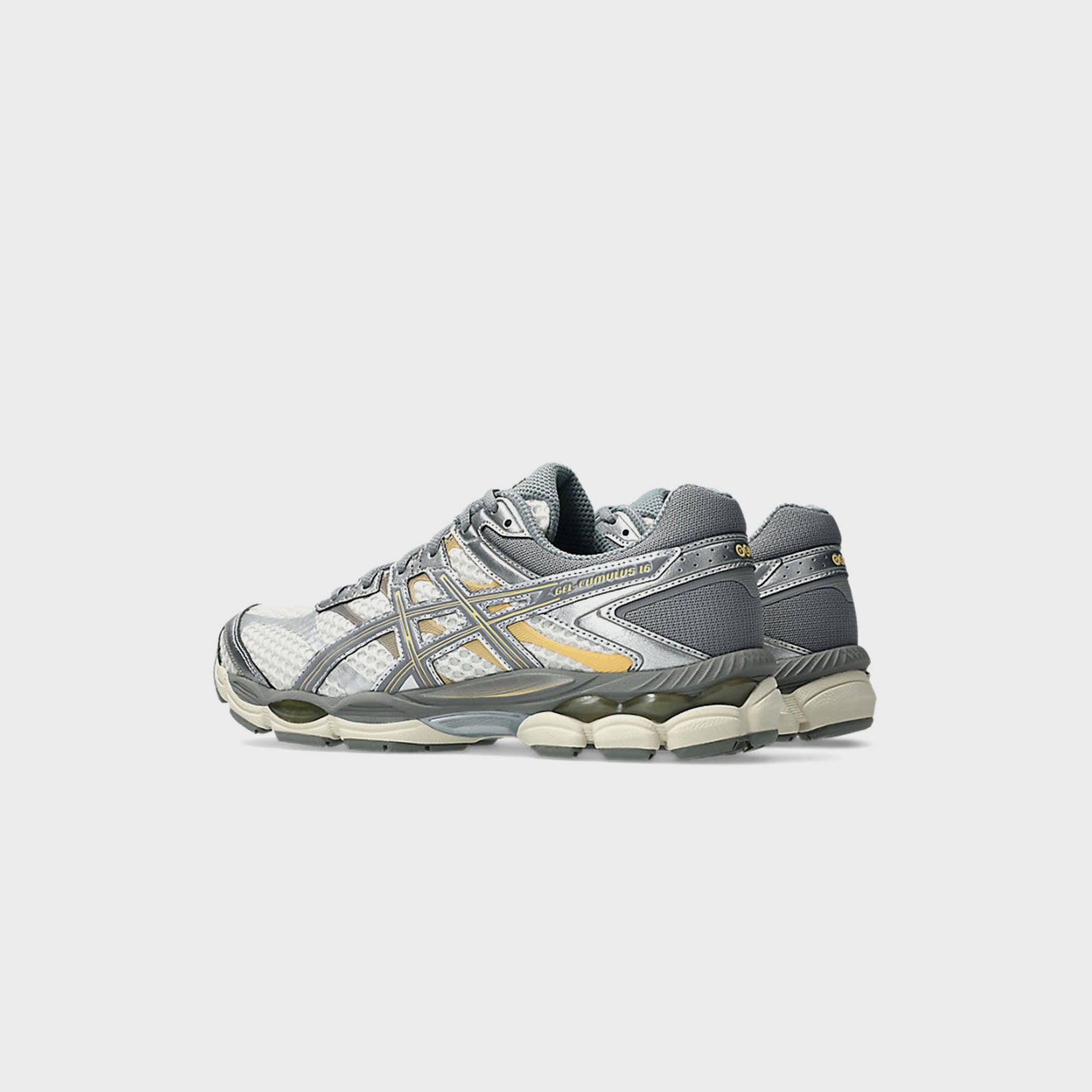 ASICS Gel-Cumulus 16 - Cream / Clay Grey