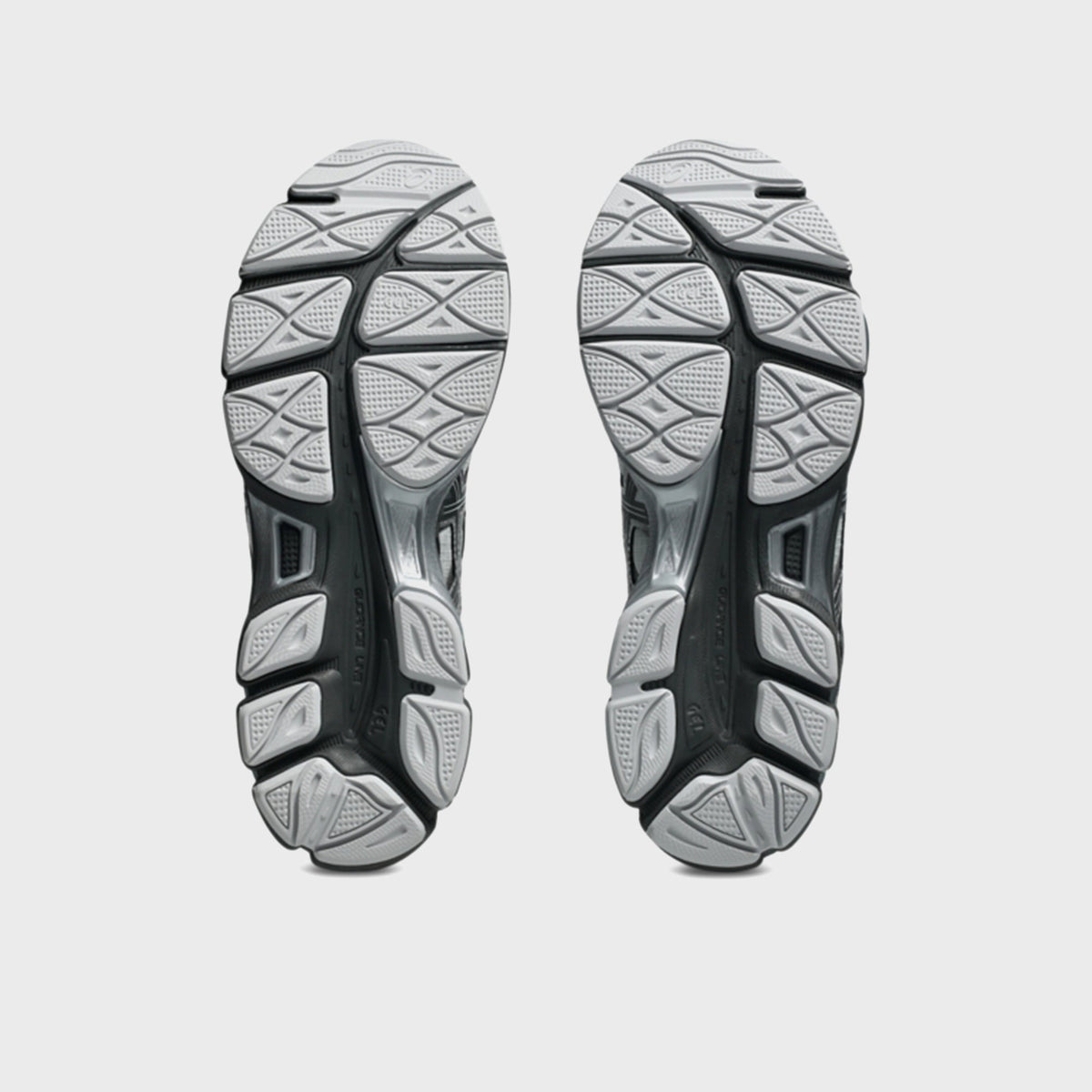 ASICS Gel-Cumulus 16 - Glacier Grey / Carbon