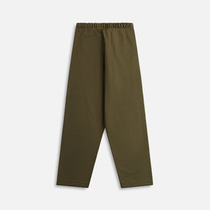 Essentials Fleece Relaxed Sweatpant - Military