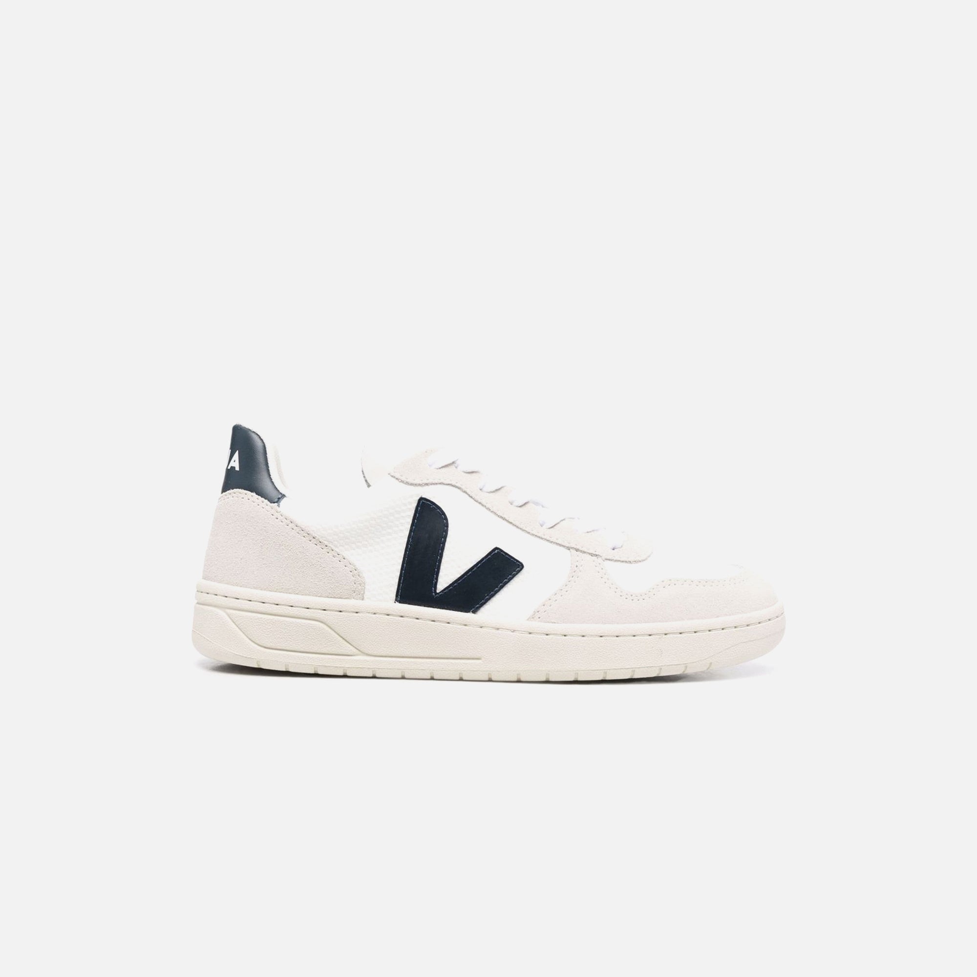 Veja V 10 White Nautico Kith Europe