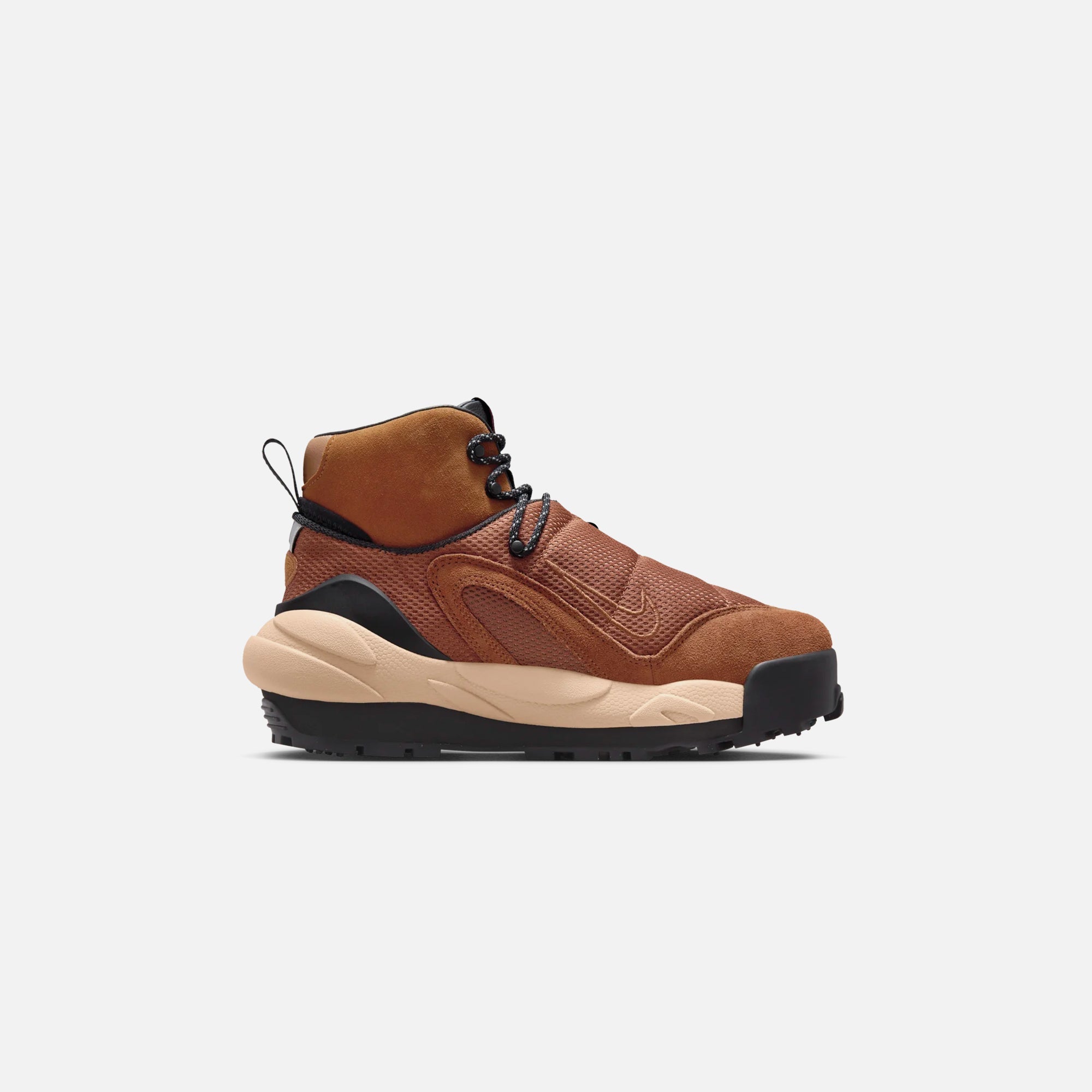 Nike x Sacai Magmascape - Light British Tan / Light British Tan / Blac –  Kith Europe