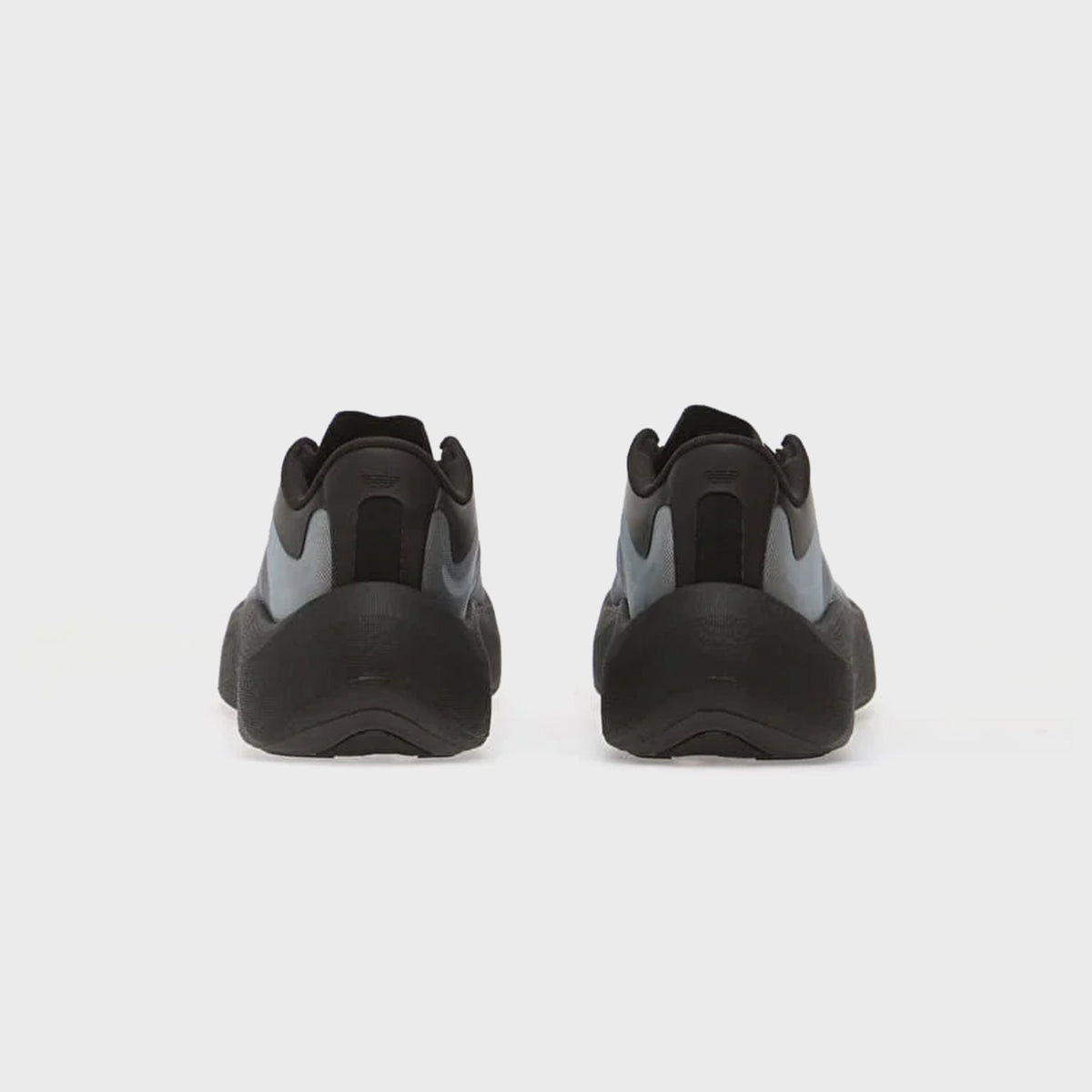 adidas Hyperboost EPHR LT - Core Black / Cloud White / Utility Black