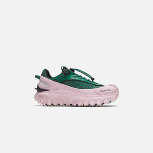 Moncler Trailgrip GTX Low Top Sneakers - Green / Pink