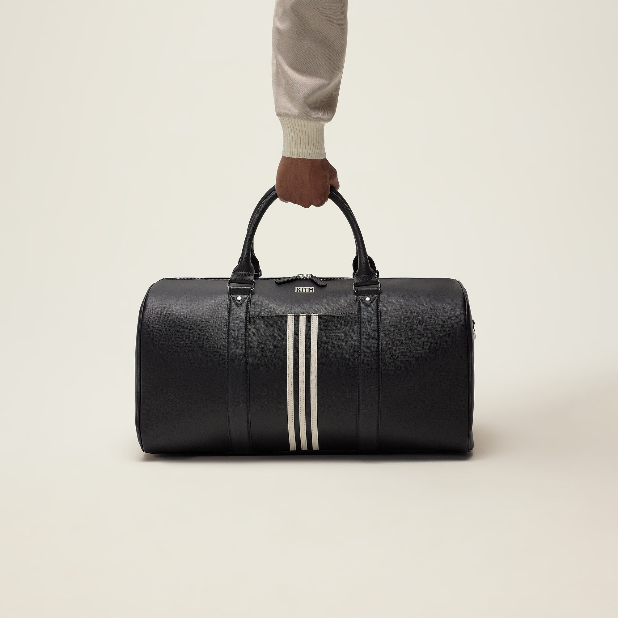 全信頼を寄せる - Crossbody Leather Football adidas for Kith Black Europe Kith – バッグ