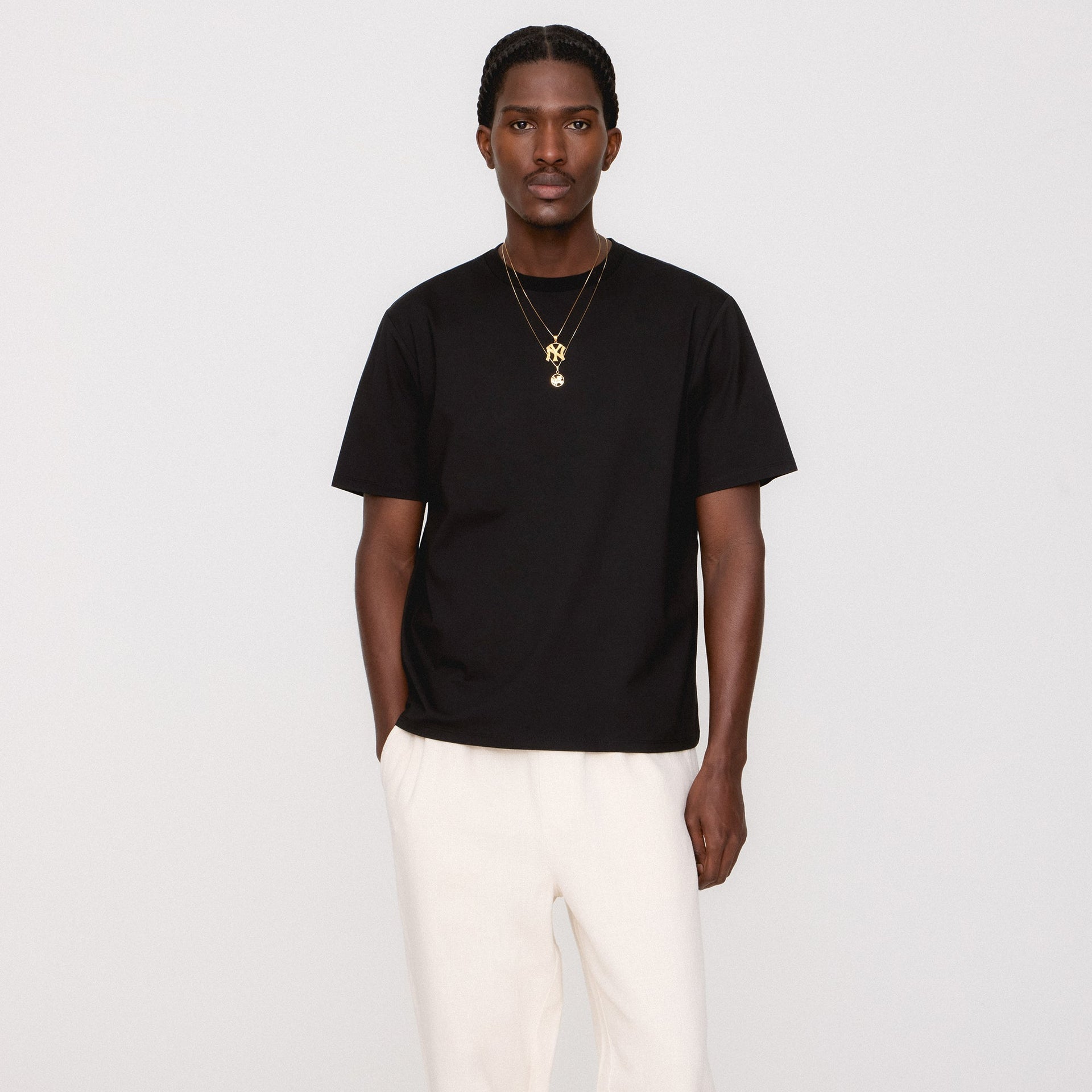 &Kin Short Sleeve Darin Tee - Black