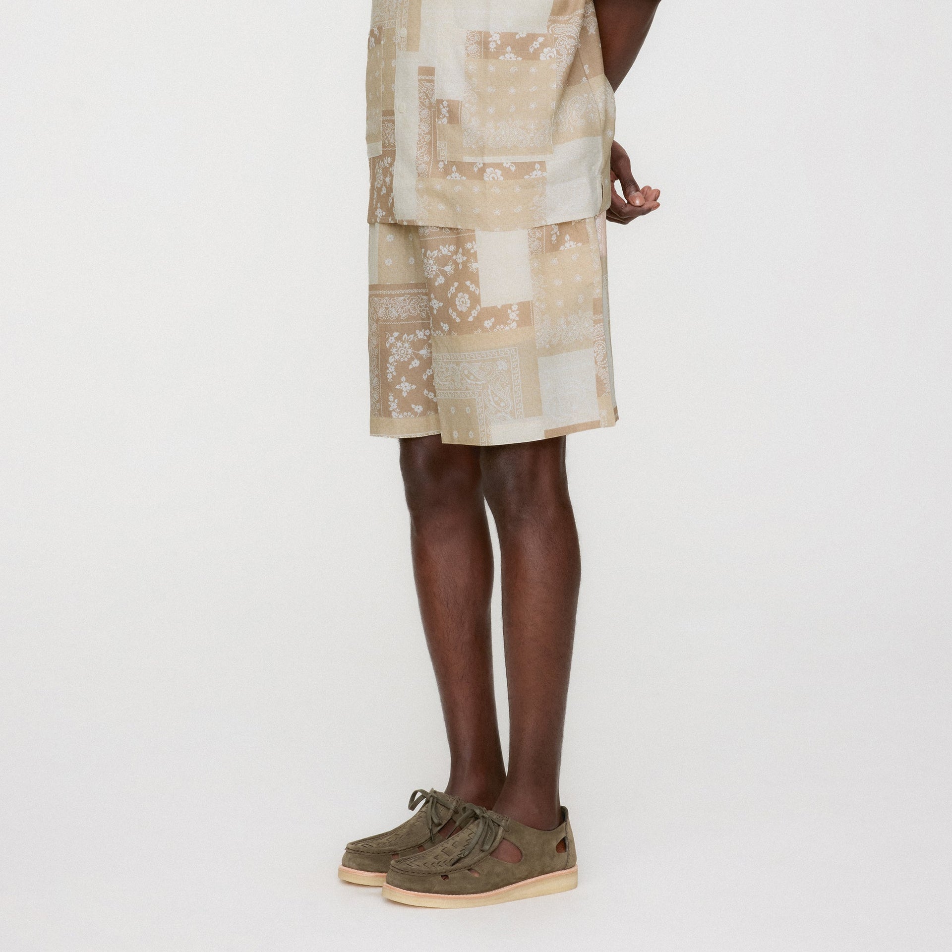 Kith Silk Lyocell Bandana Cedar Short - Canvas