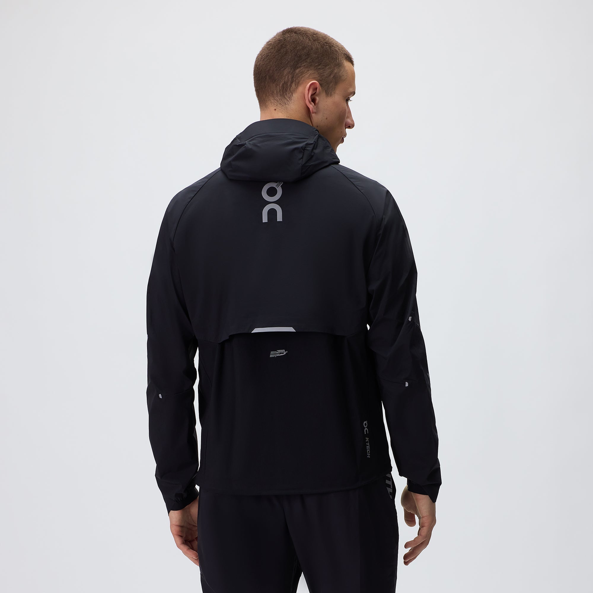 Kith for On Core Jacket - Black – Kith Europe