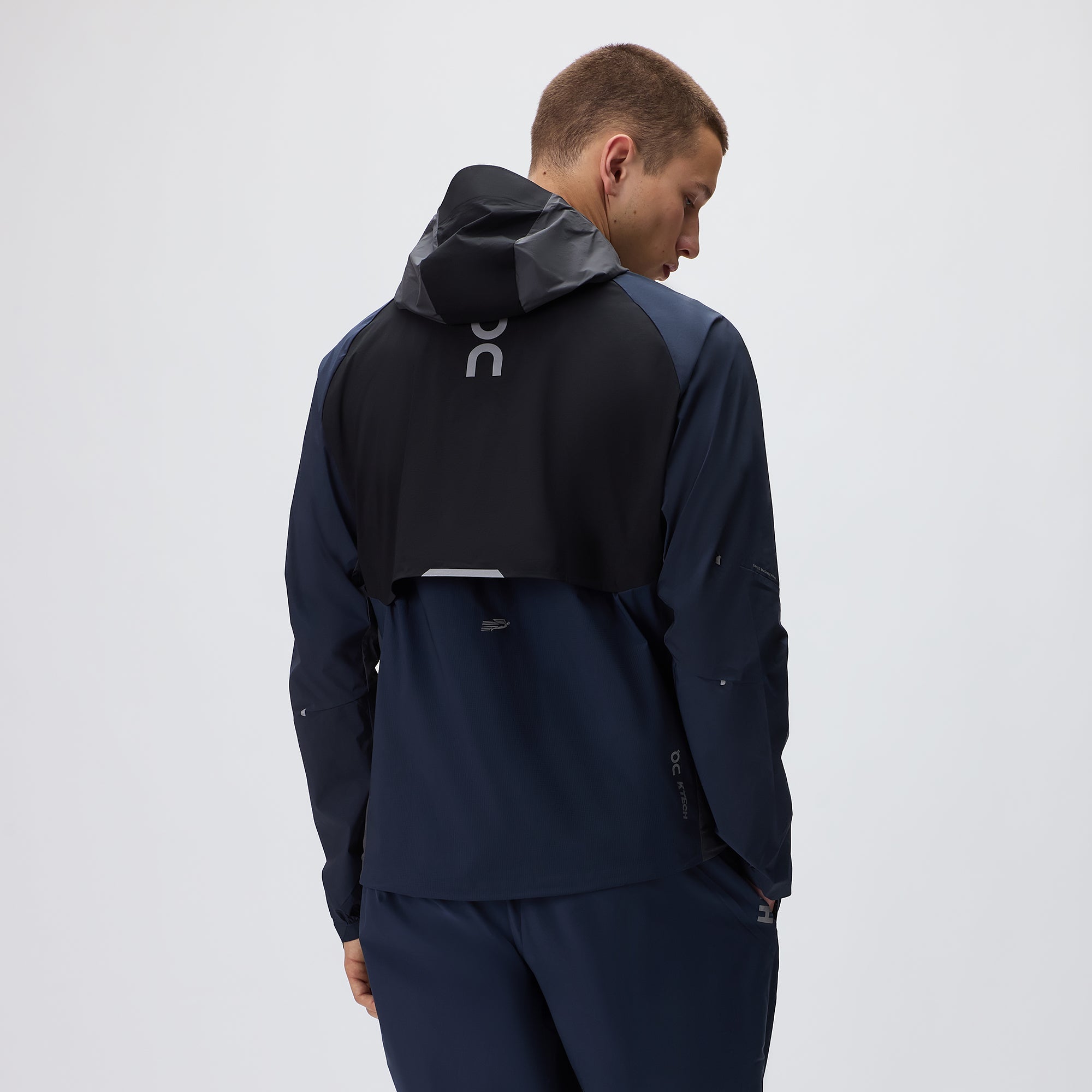 Ma　KITH kith ベロア　セットアップ　12〜18M 美品 セットアップ】KITH ベロア トラックスーツ (KITH NYC/セットアップ