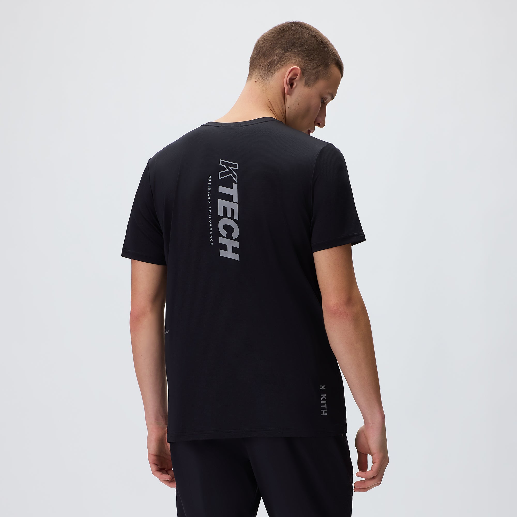 Kith for On Core Tee - Black – Kith Europe