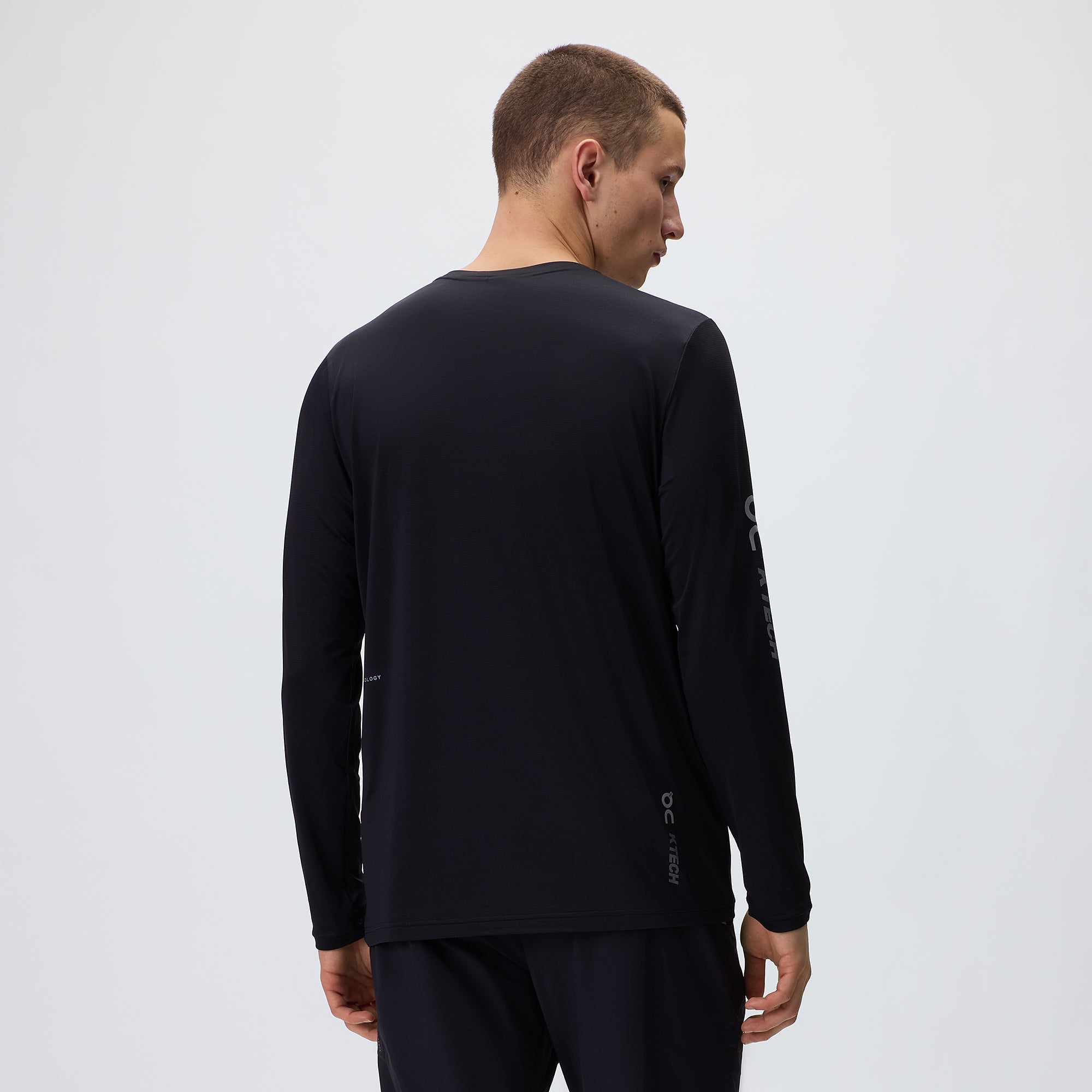 Kith for On Core Long Sleeve Tee キス オン Kith for On Core Long Sleeve Tee - Black – Kith Europe