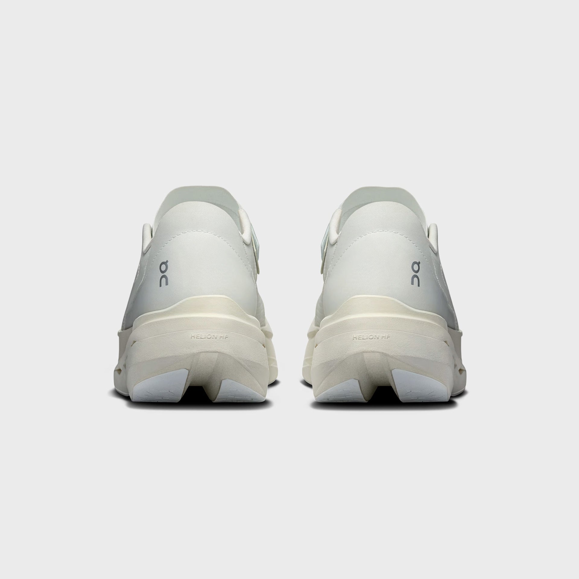 On Running x Post Archive Faction Cloudboom Volt - White / Gale