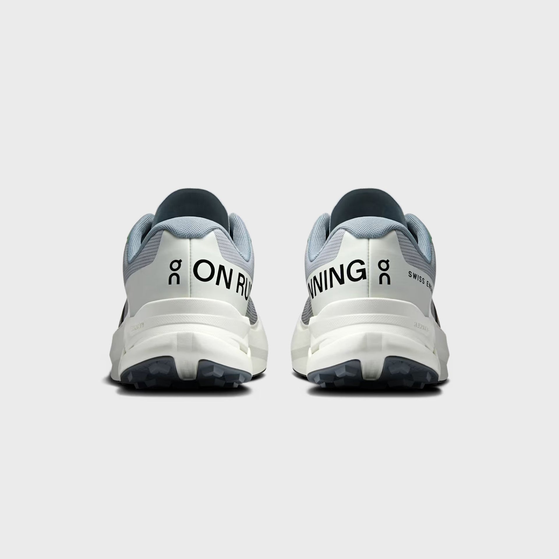 On Running Cloudultra Peak - Apollo / Aloe