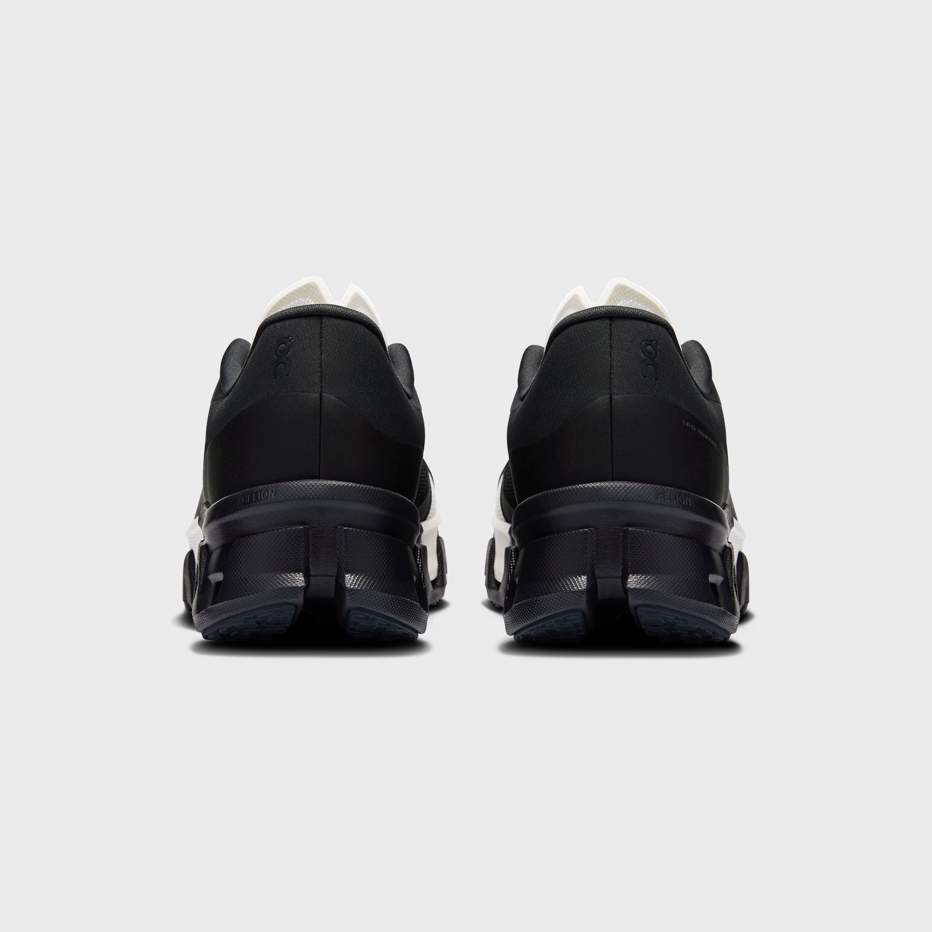 On x Post Archive Faction Cloudmonster Hyper PAF - Black