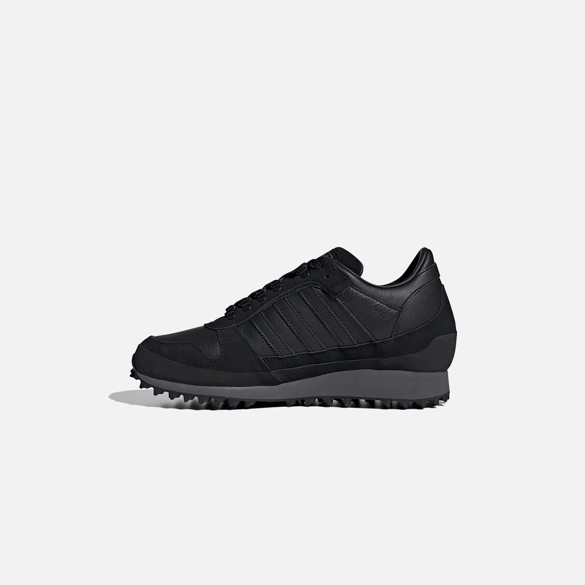 フラットシューズ Horsebit x Adidas Leather Slipper in Black Gucci Horsebit X Adidas Leather Slipper In Black | Lyst