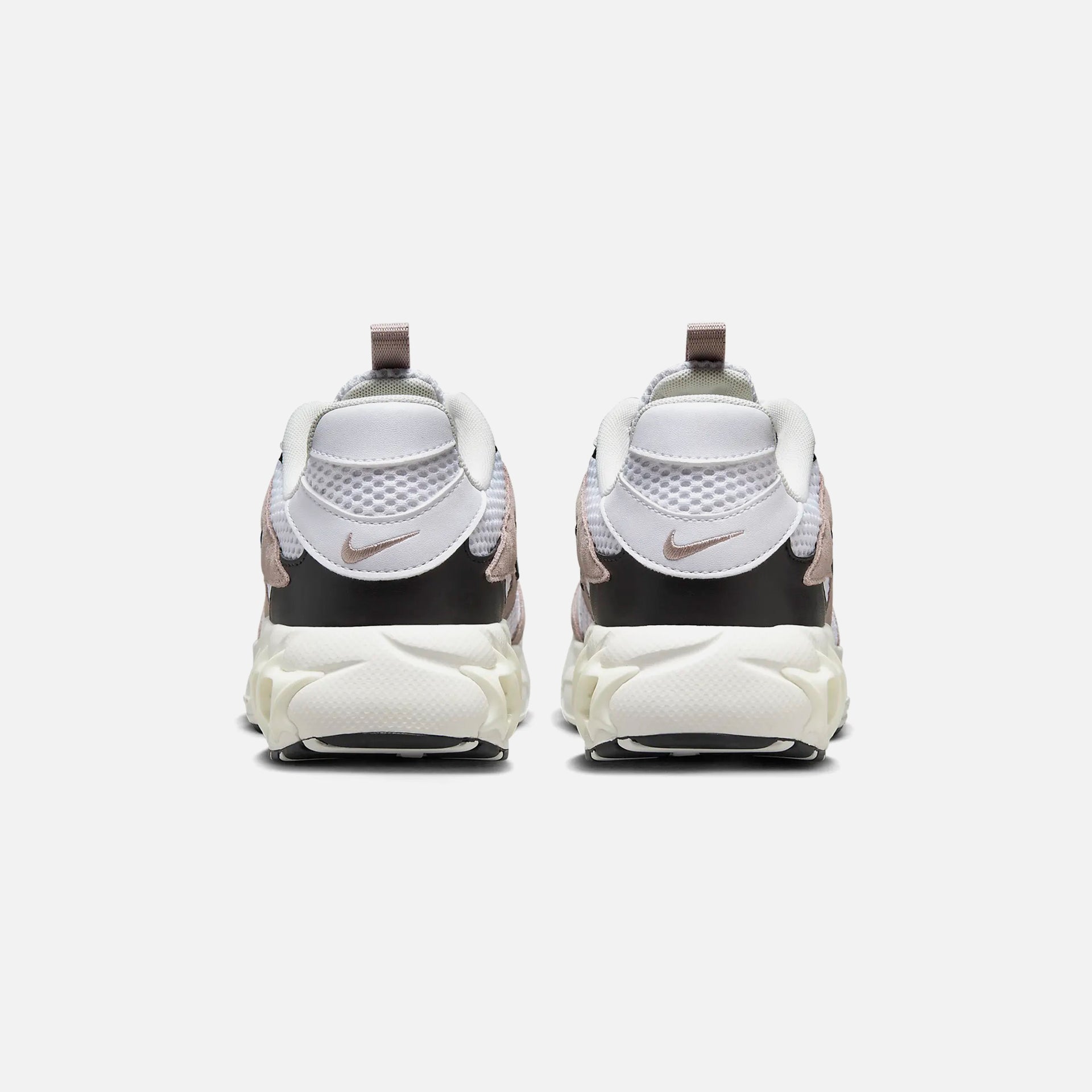 Nike WMNS Air Zoom Fire - White / Black / Sail / Diffused