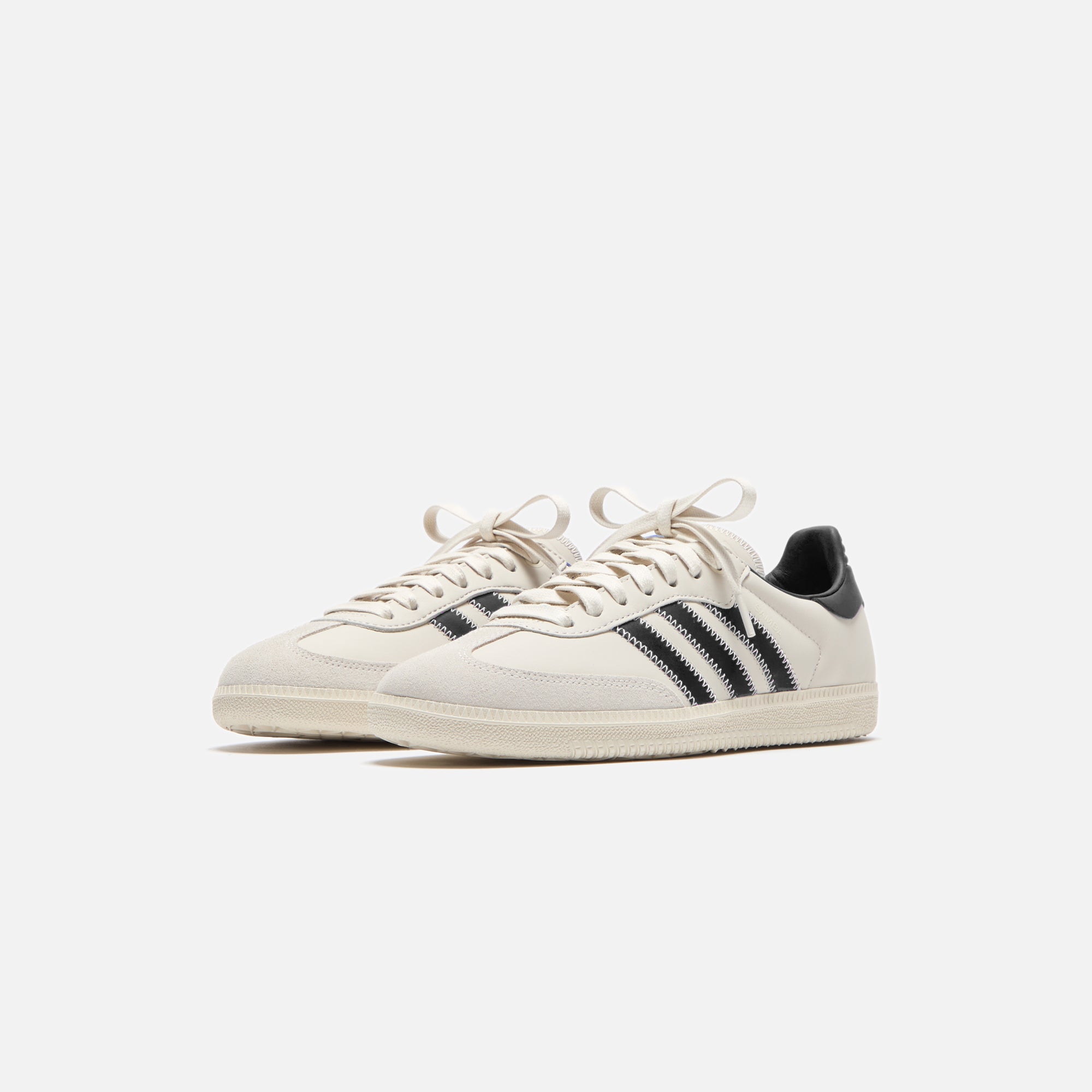 K　超美品！adidas Humanrace Samba Adidas x Pharrell Williams Humanrace Samba - Aluminium