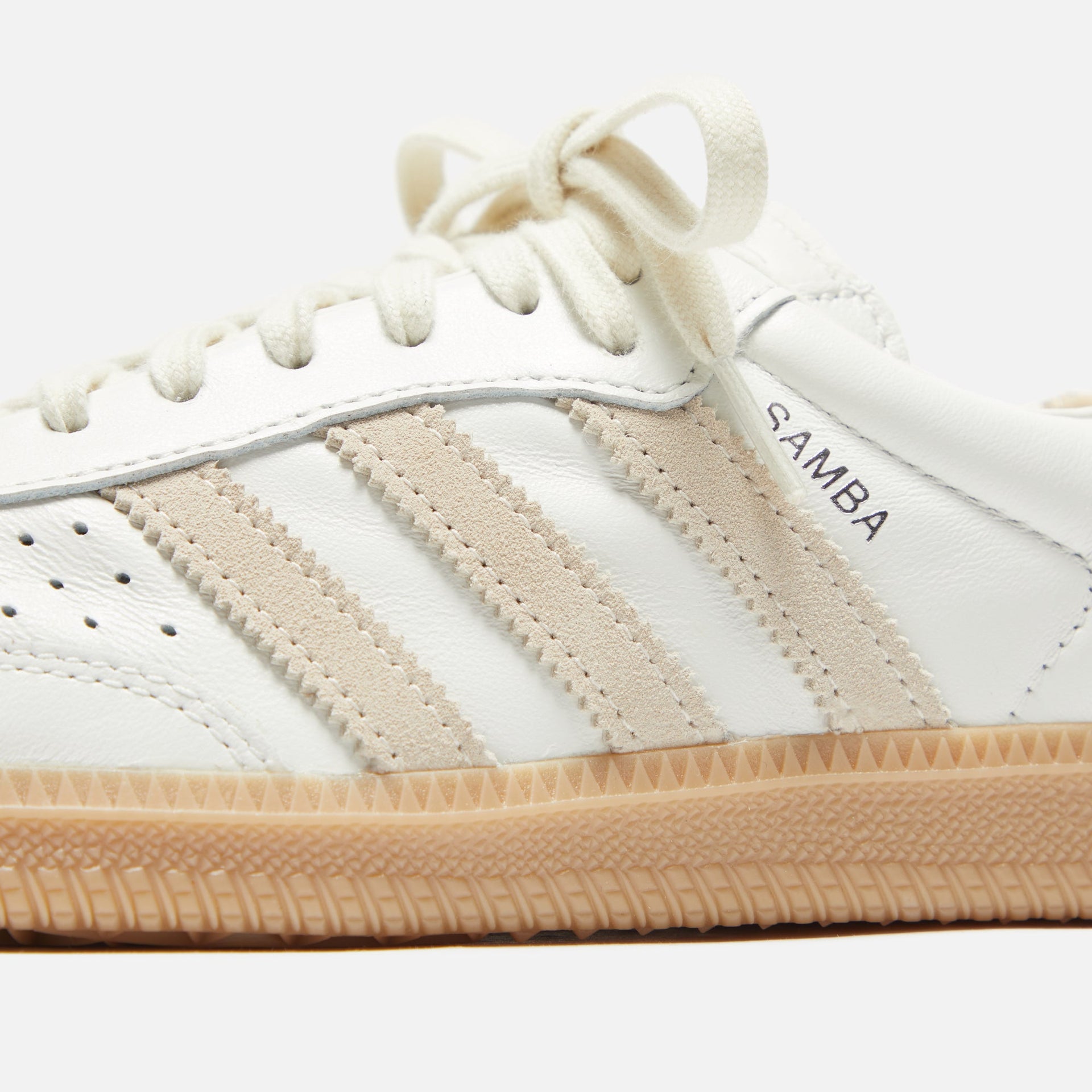 adidas Samba OG - White / Wonder White / Magic Beige Kith Europe adidas Samba OG - White / Wonder White / Magic Beige Kith Europe