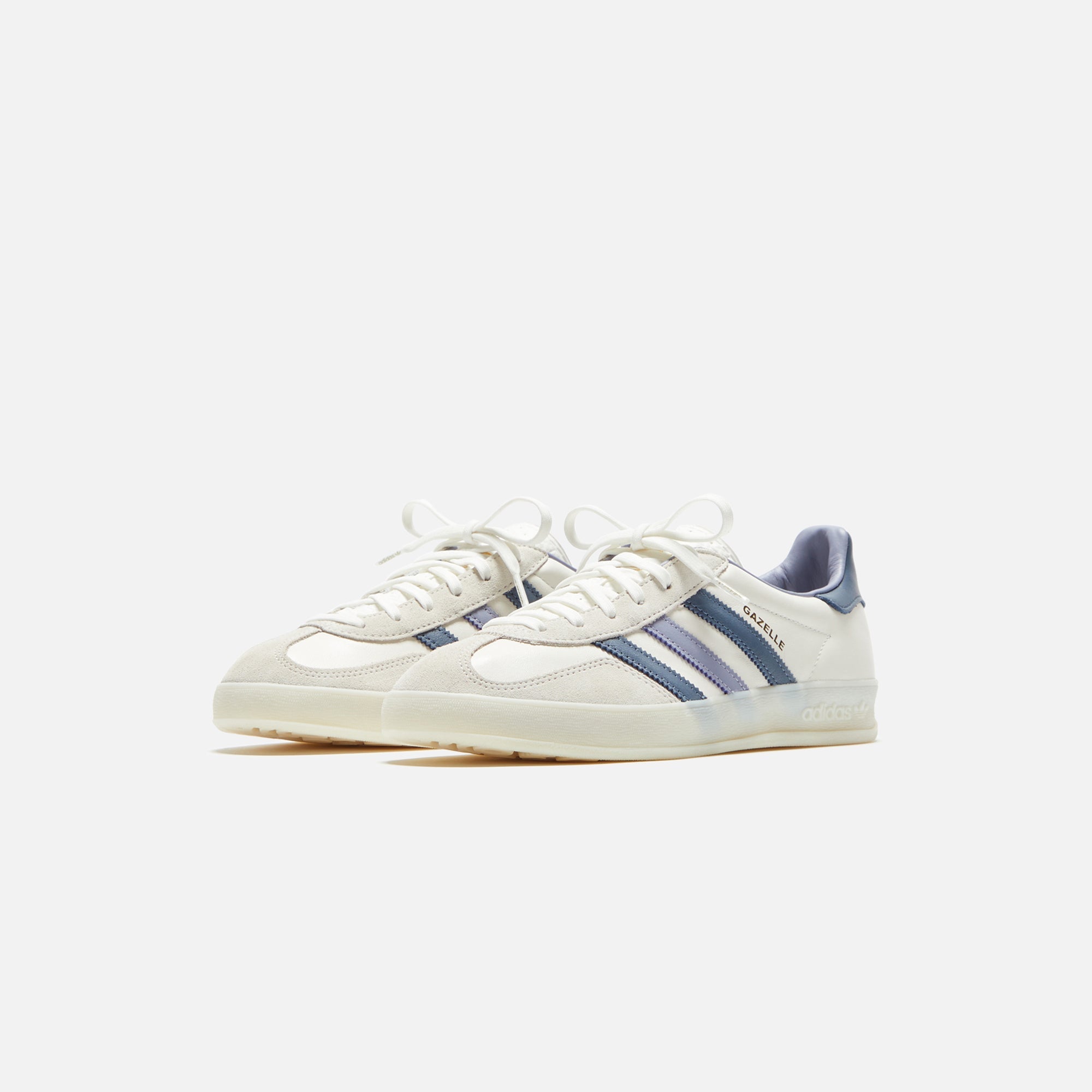 人気 ☆ADIDAS☆ GAZELLE INDOOR CORE WHITE PRELOVED INK adidas Gazelle Indoor - White / Preloved Ink – Kith Europe