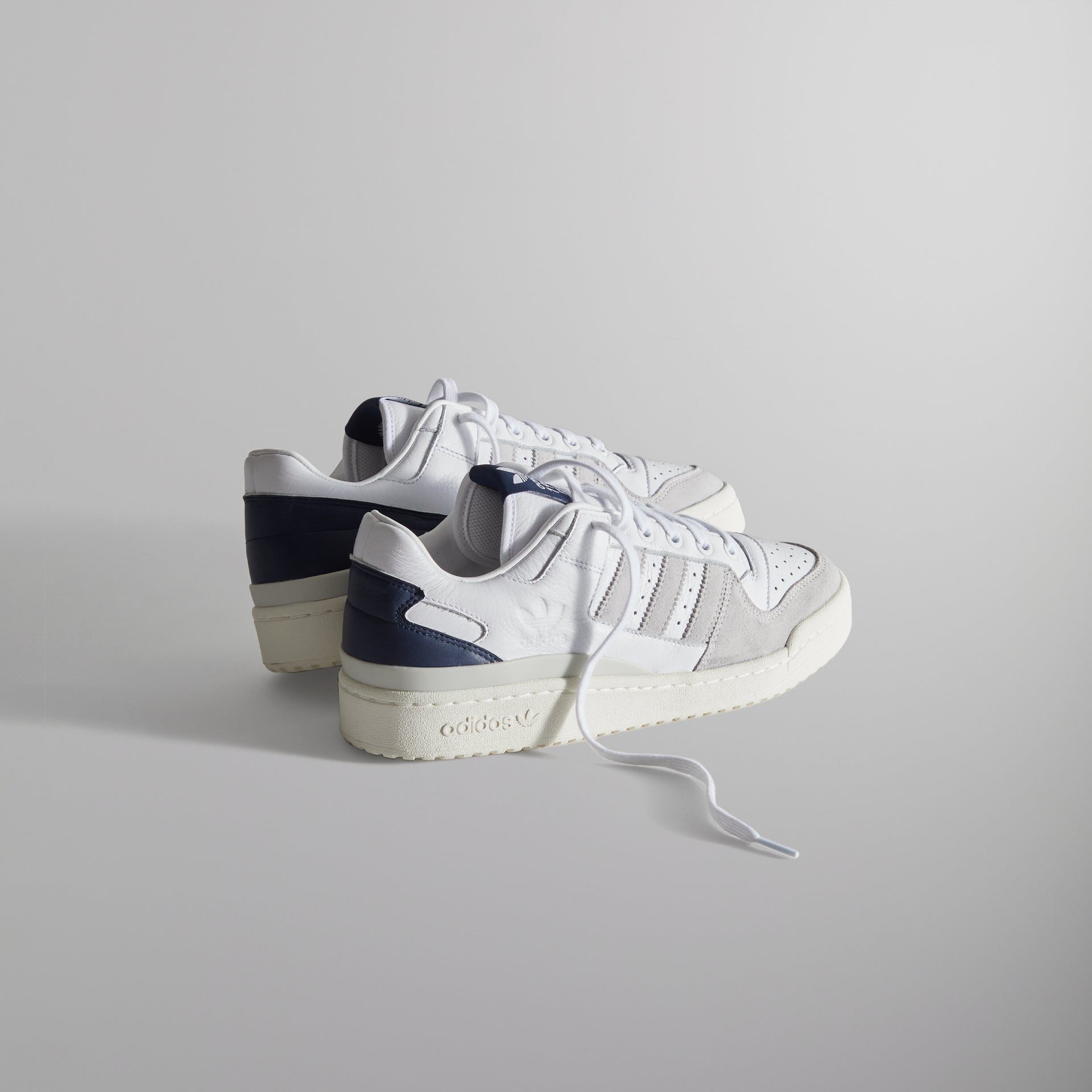 Kith Classics for adidas Originals Forum Low - White / Collegiate Navy / Off-White