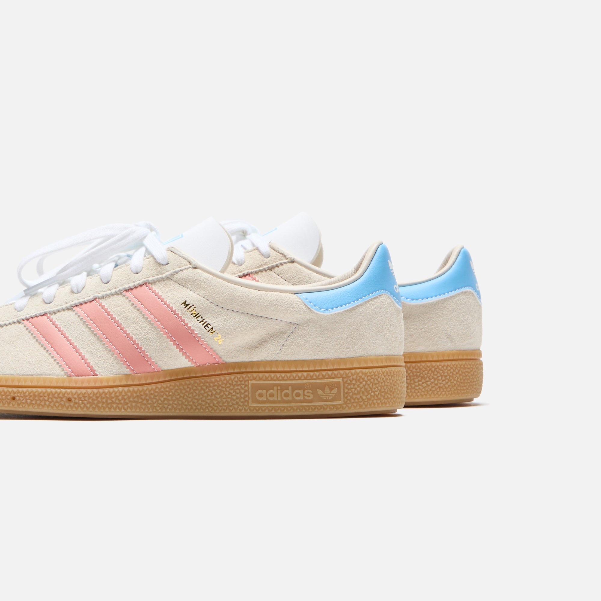 adidas Munchen 24 - Wonder White / Wonder Clay / Semi Blue