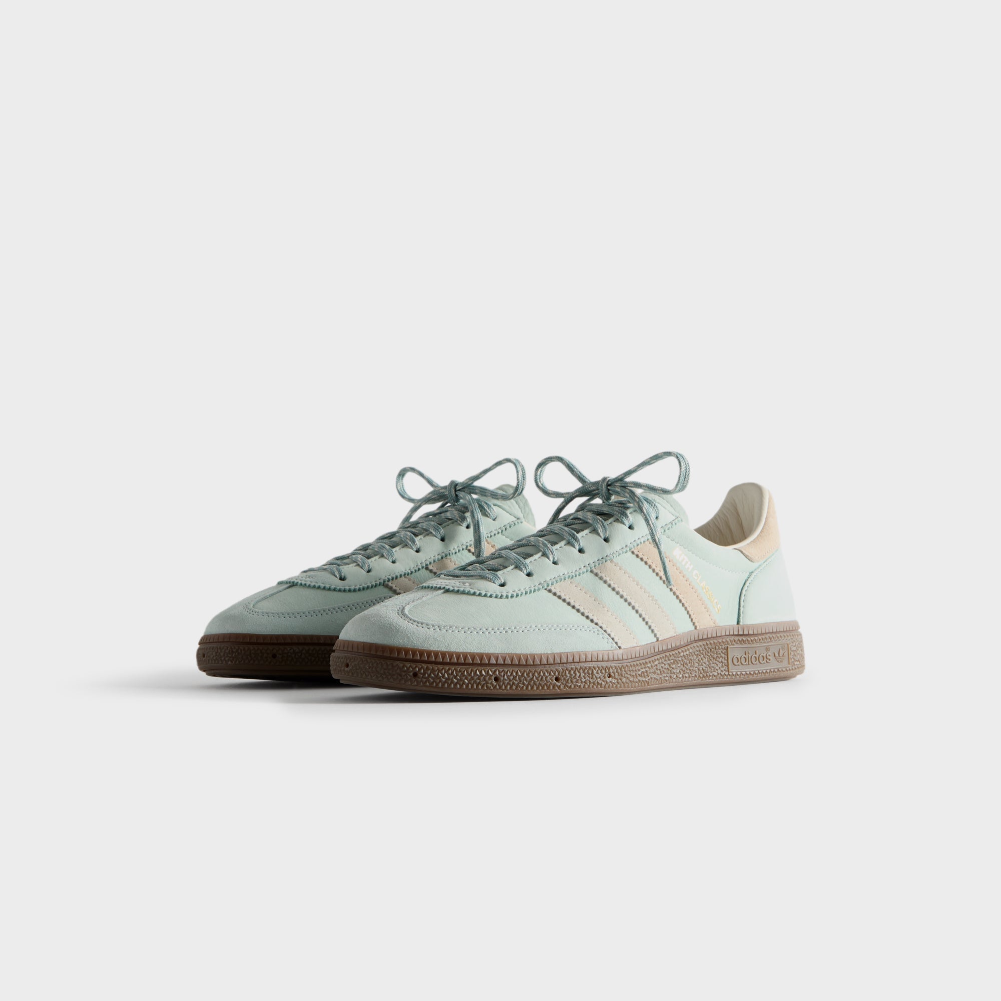 ★24SS★Kith Classics for adidas Originals Handball Top Kith Classics for adidas Originals Handball Top - Gum