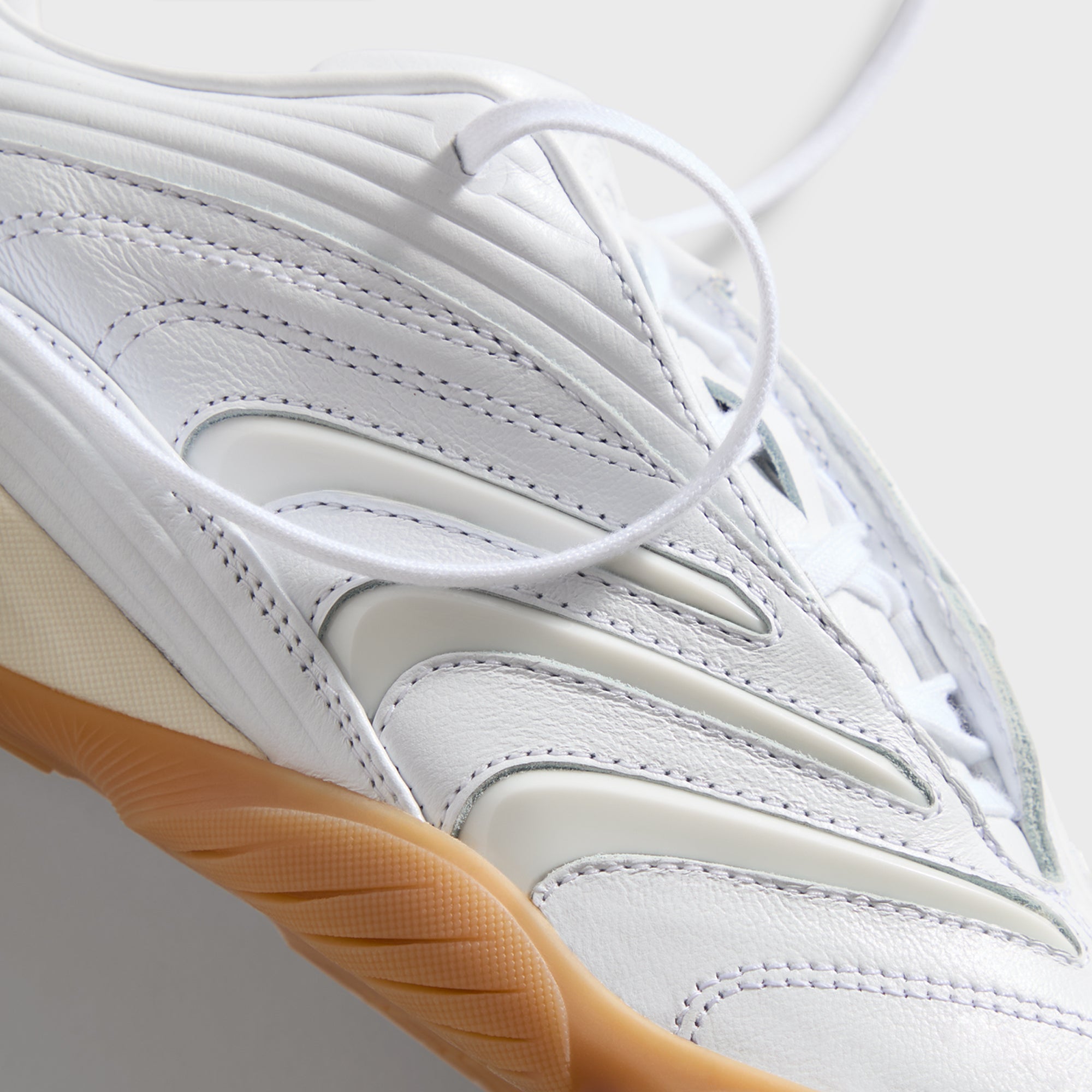 最終値下げKith for adidas Football Predator Kith for Adidas Football Predator Sala - White / Gum – Kith