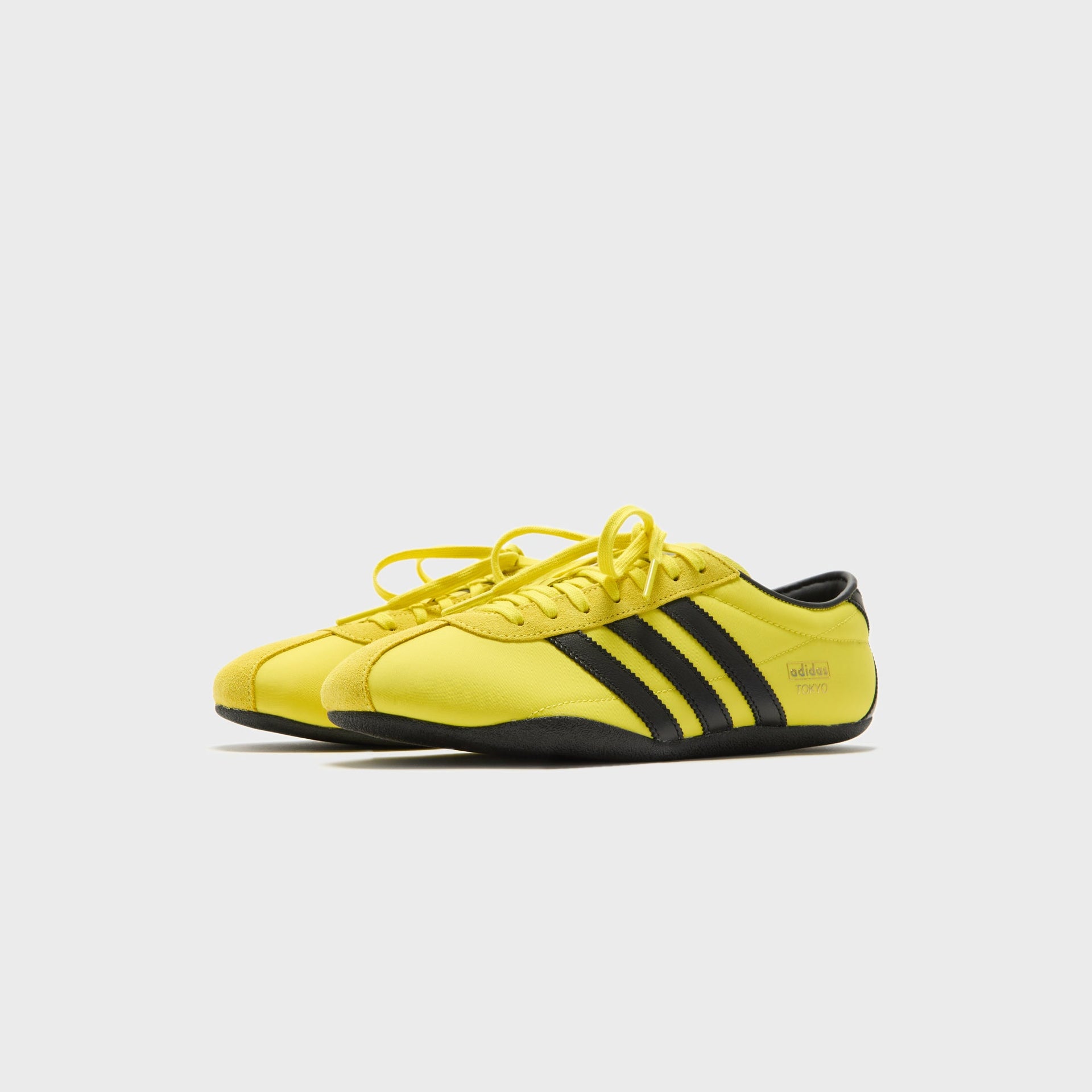 adidas WMNS Tokyo - Pure Sulfur / Dark Brown / Gold Metallic