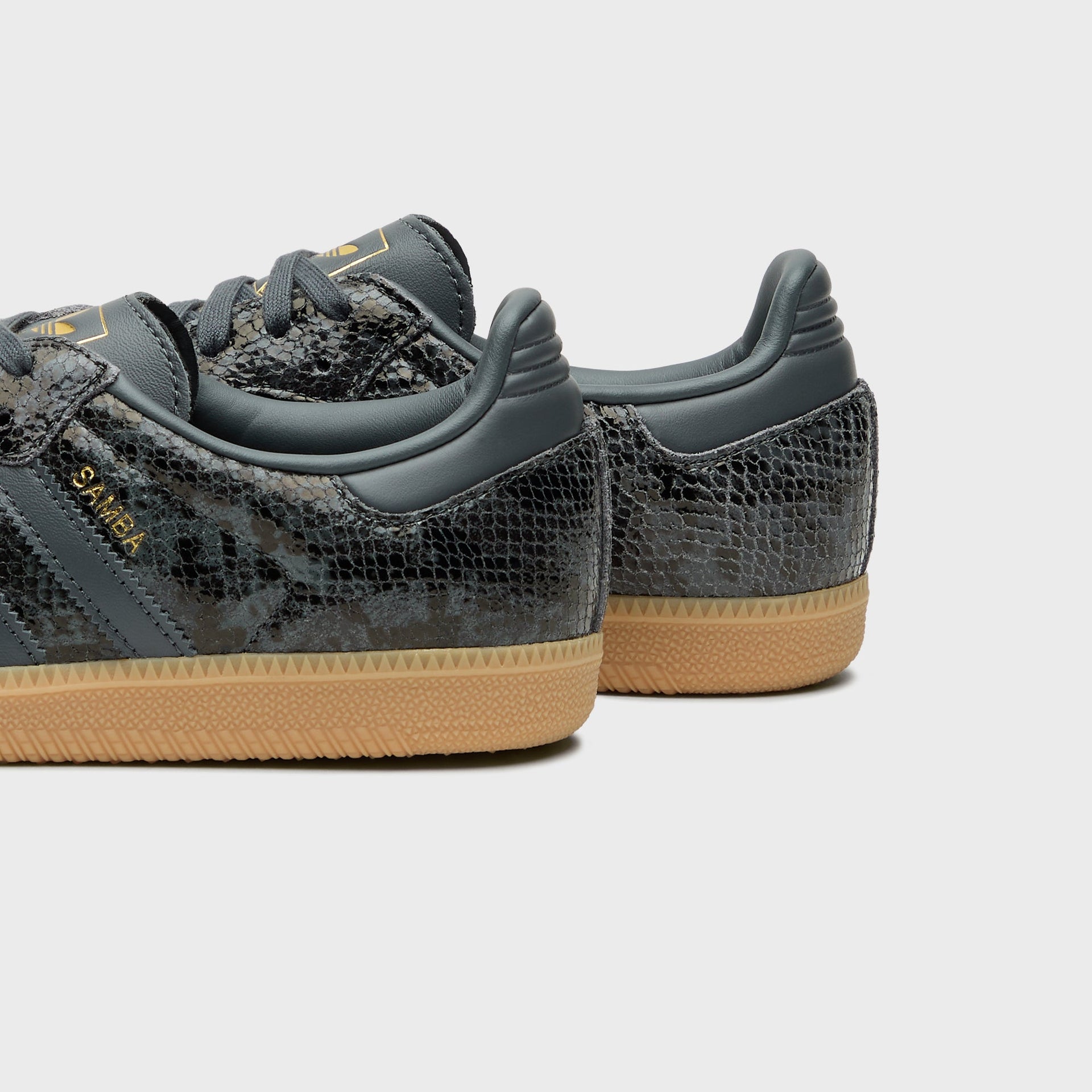 adidas WMNS Samba OG - Core Black / Grey Six / Gum 3