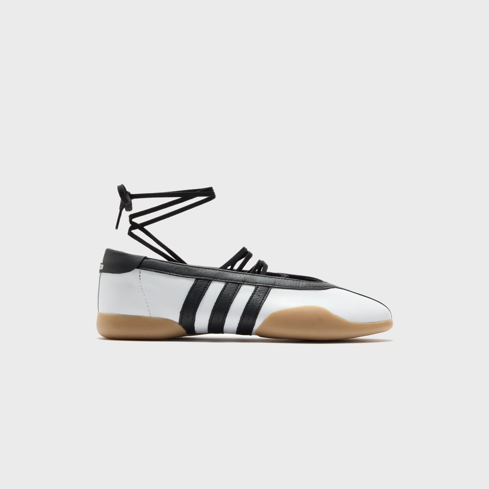 adidas WMNS Taekwondo Mei Ballet -  White / Core Black / Gum 3