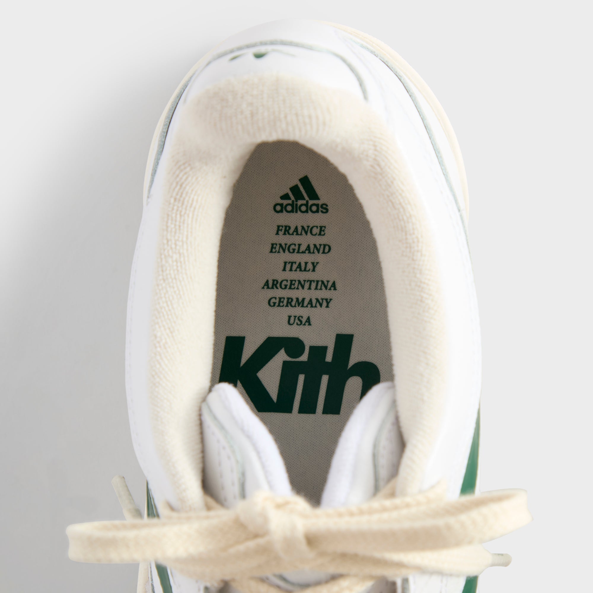 Kith for adidas Football Koresco National - White / Scarab – Kith