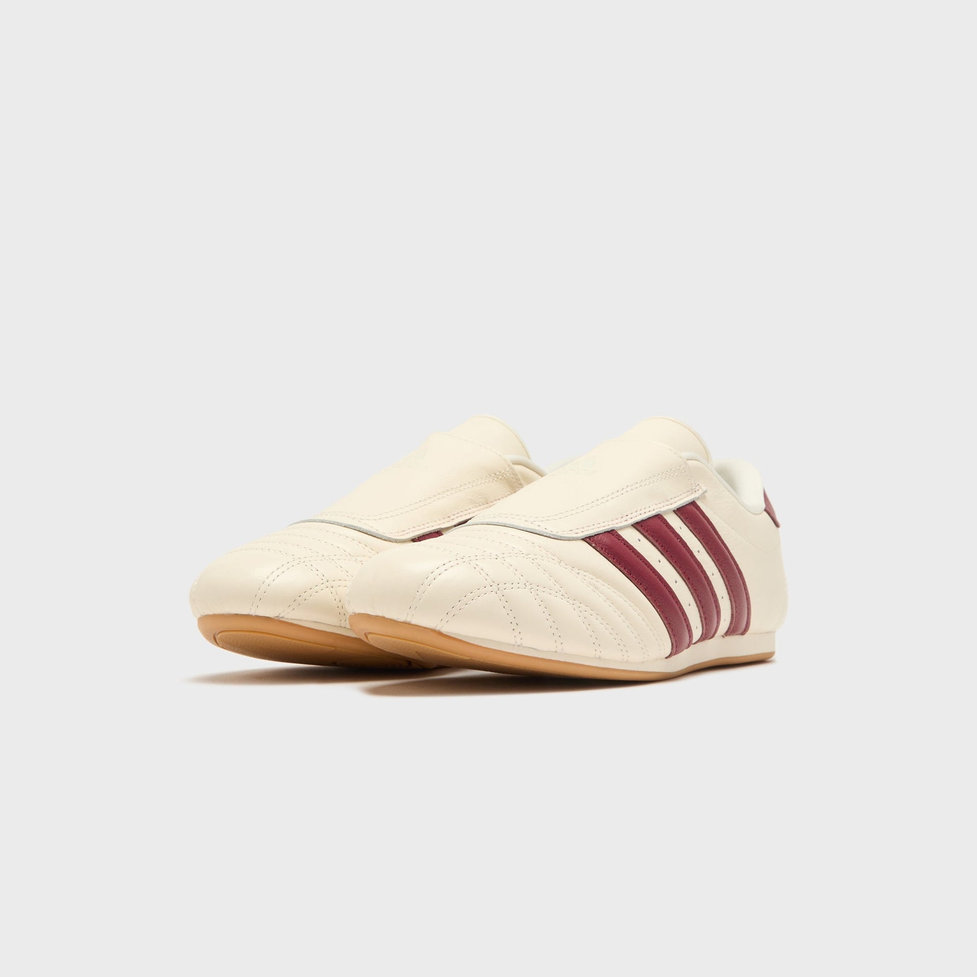 adidas WMNS Taekwondo - Off White / Noble Maroon / Gum 3