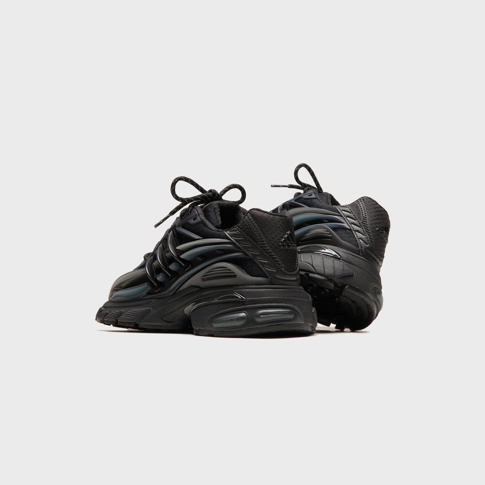 adidas x Pharrell Williams Adistar Jellyfish - Carbon / Core Black