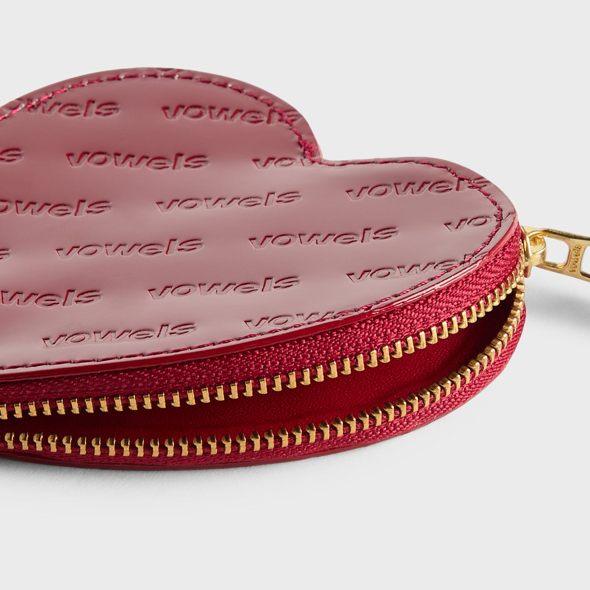 vowels Graphic Cardholder - Red
