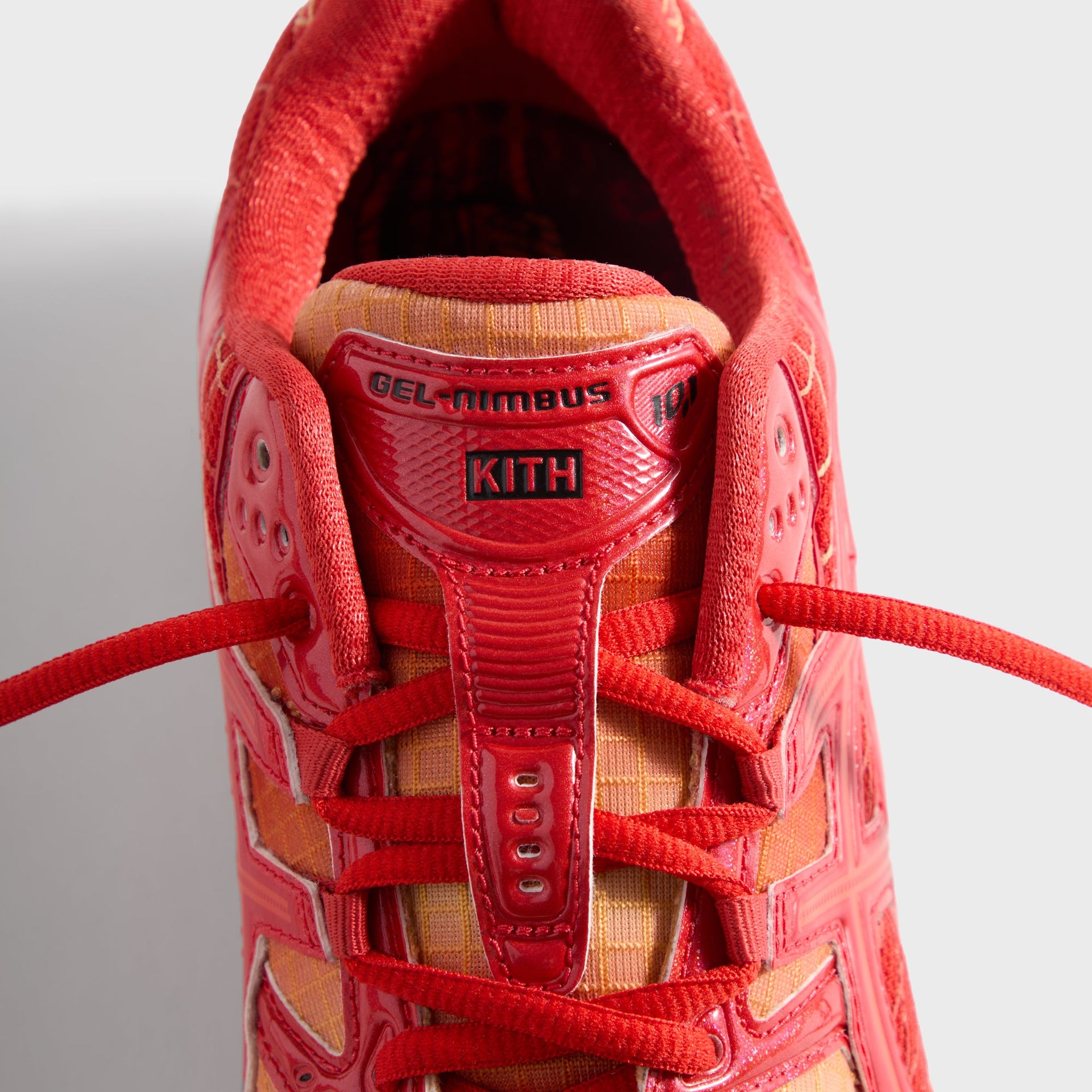 Marvel vs. Capcom | Kith for ASICS Gel-Nimbus 10.1 Iron Man vs. Mega Man Double Box - Italian Straw / Molten Lava / Mazarine Blue