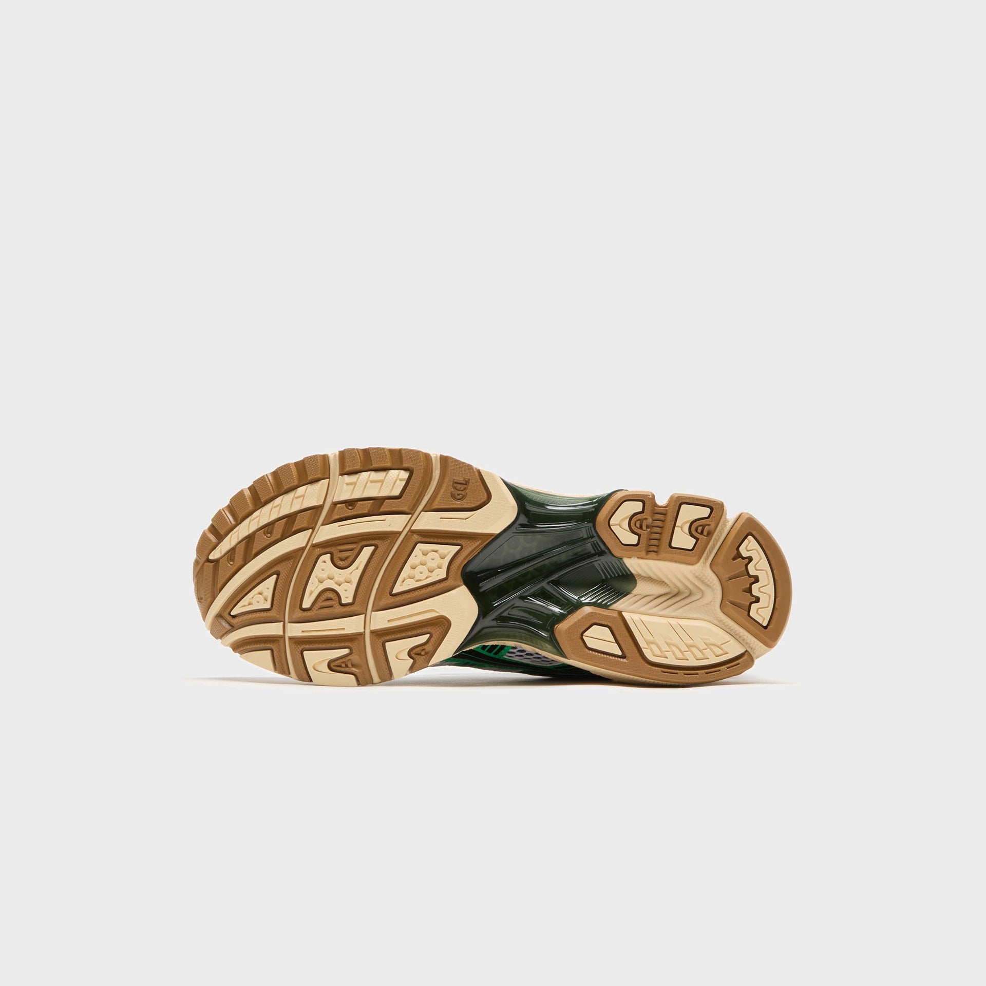 ASICS Gel-Kayano 14 - White / Hinoki Beige