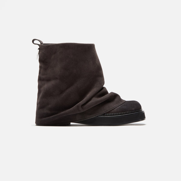 THE ATTICO◆Mini Robin「ミニロビン」コンバットブーツ Mini Robin suede ankle boots in brown - The Attico | Mytheresa