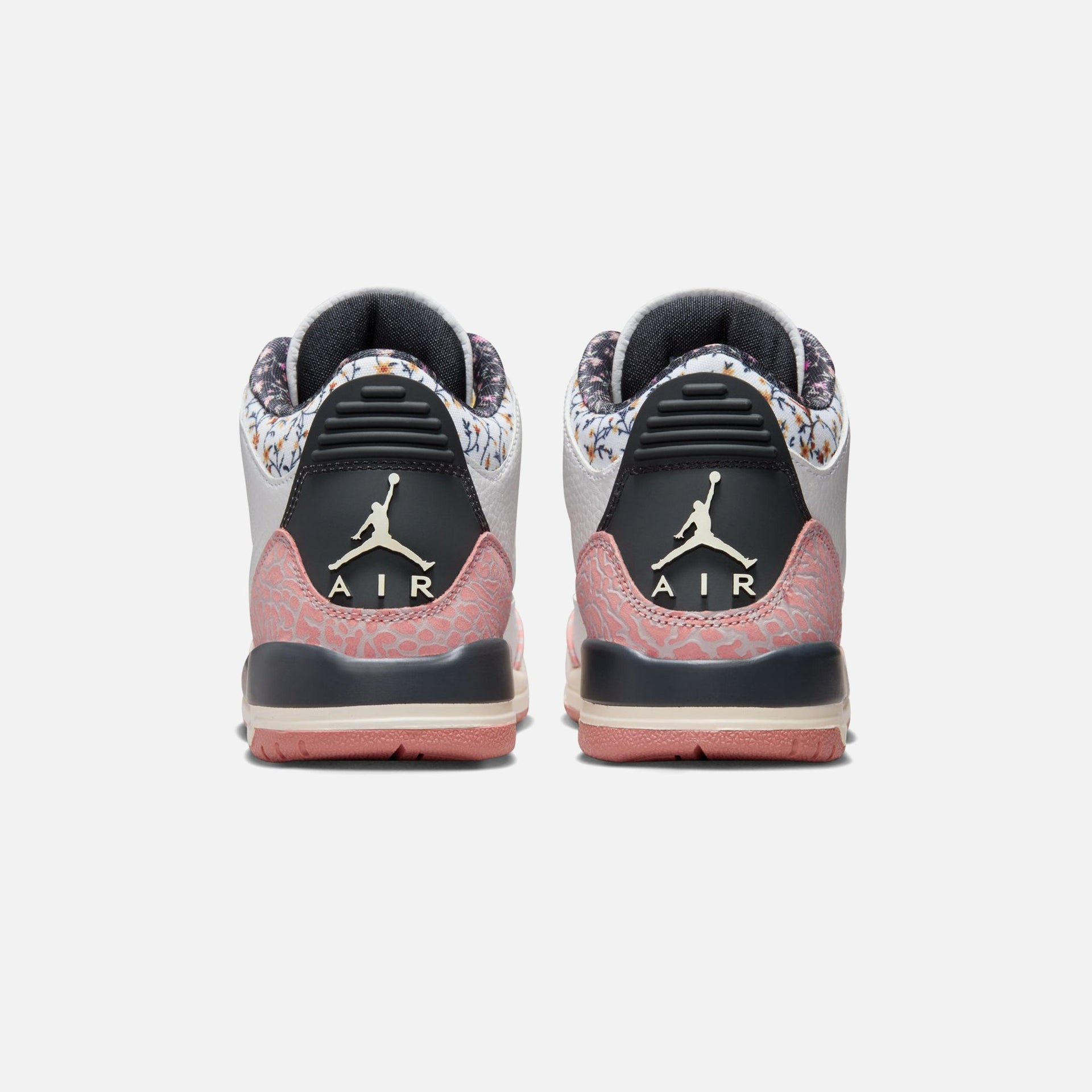 Jordan GS Air Jordan 3 Retro - White / Red Stardust / Sail / Anthracite