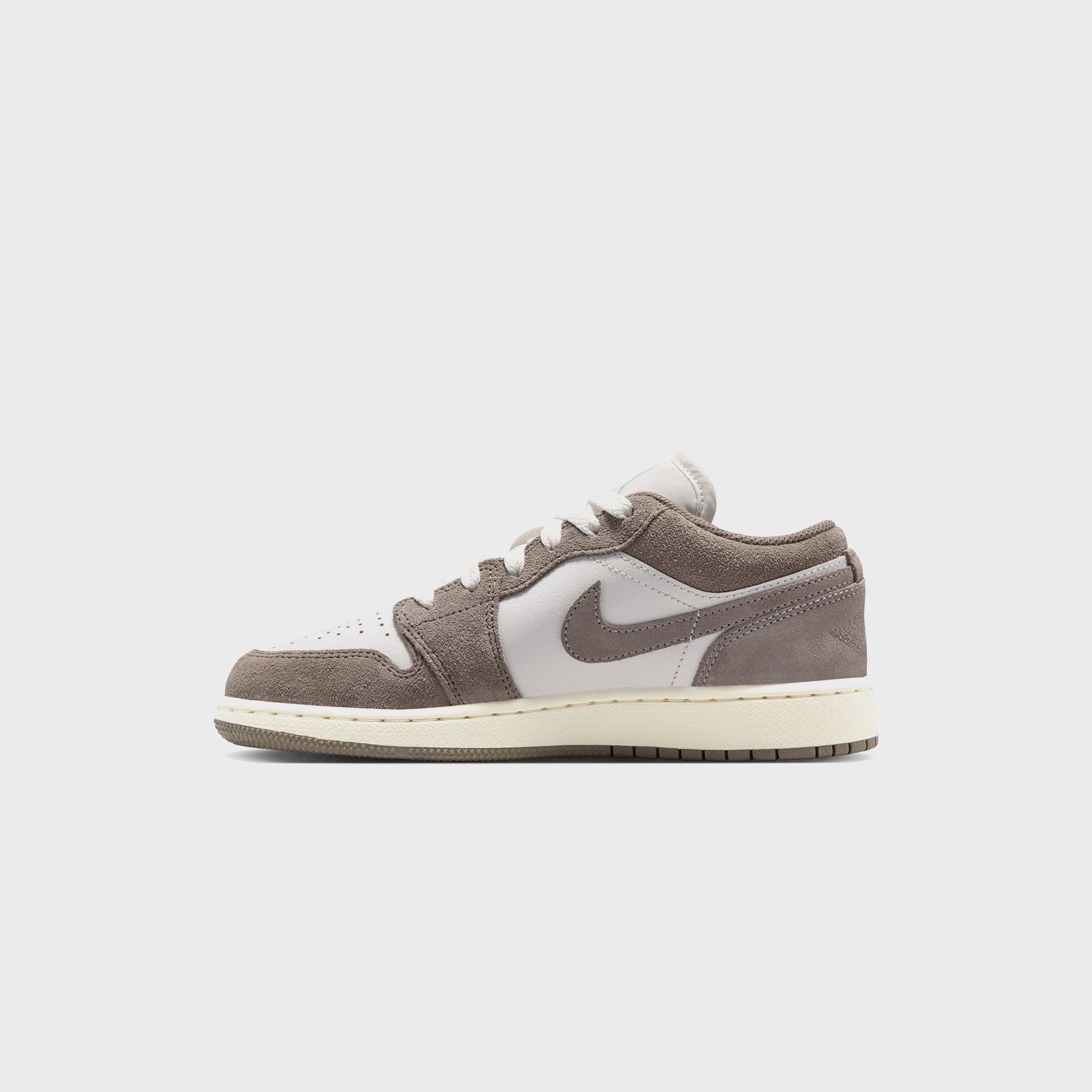 Jordan GS Air Jordan 1 Low - Olive Grey / Enigma Stone / Summit White / Pale Ivory