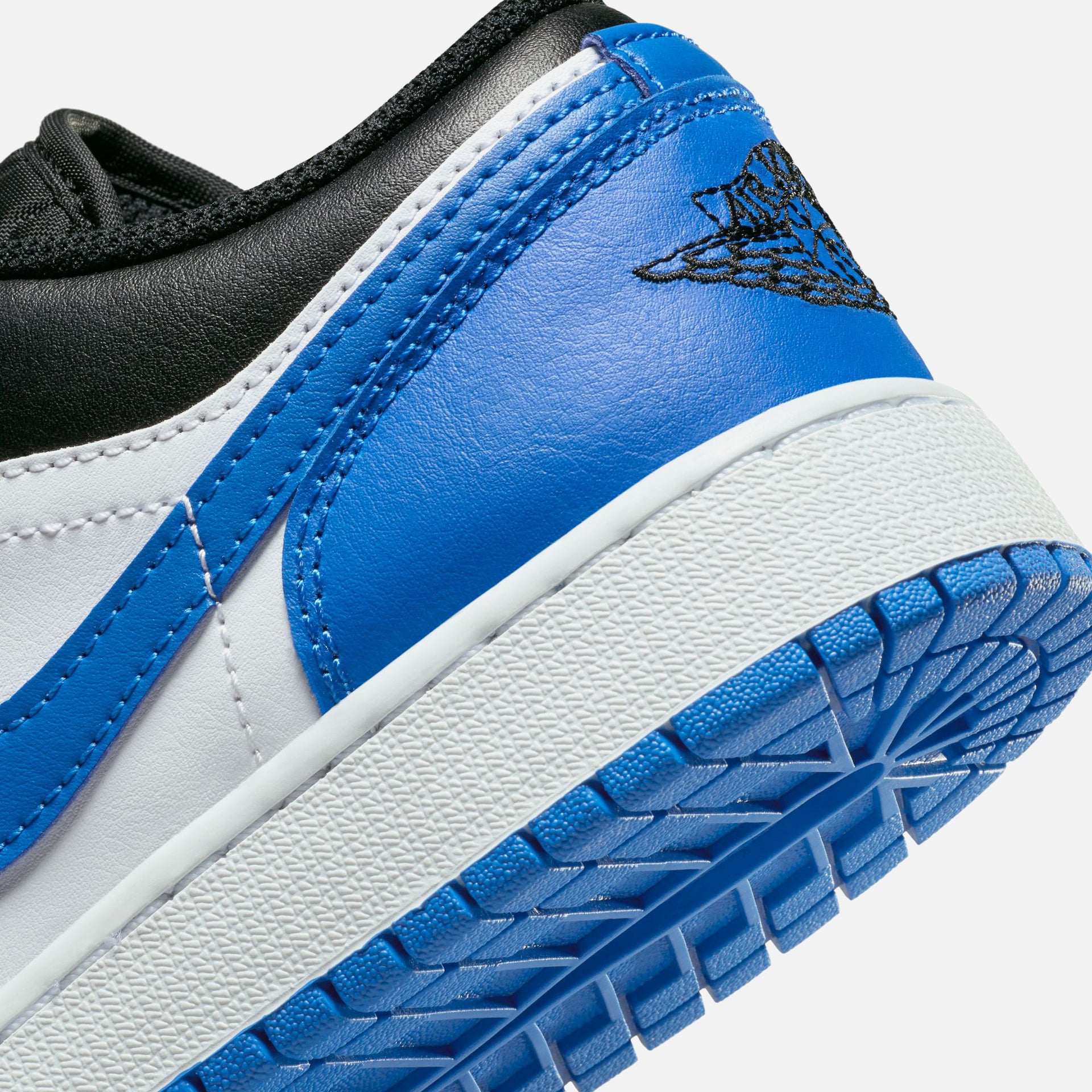 Jordan GS Air Jordan 1 Low - White / Royal Blue / Black