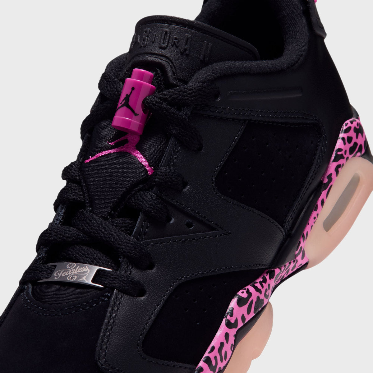 Jordan GS Air Jordan 6 Retro Low - Black / Pink Foam / Laser Fuchsia