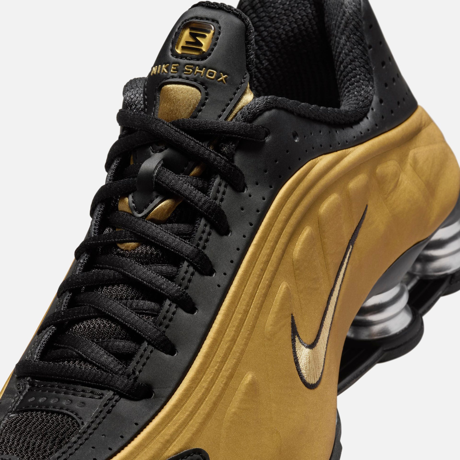 Nike Shox R4 - Black / Metallic Gold / Metallic Silver