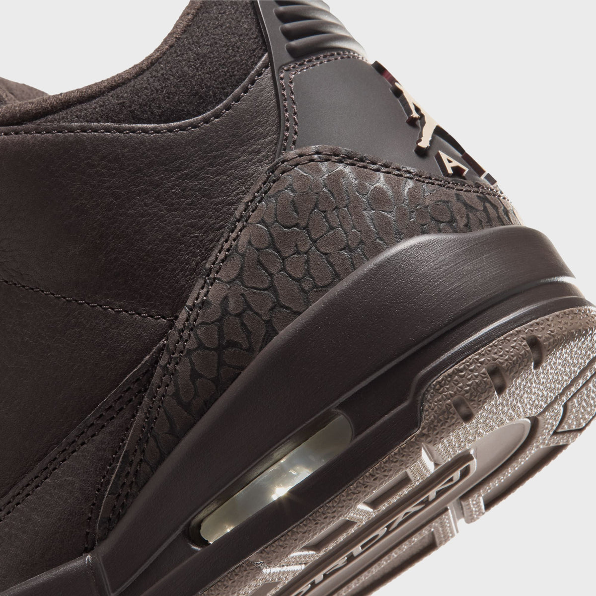 Jordan WMNS Air Jordan 3 - Velvet Brown