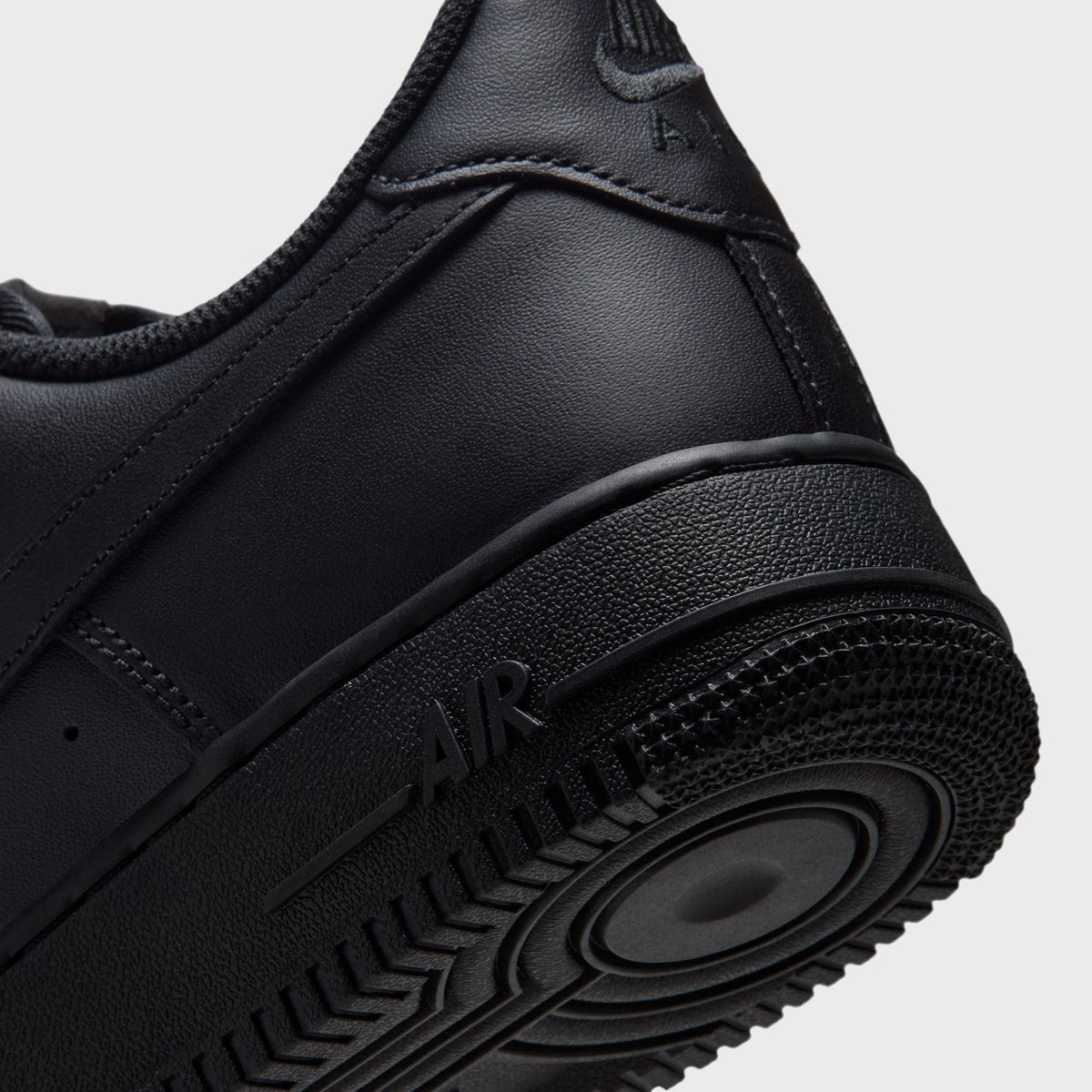 Nike Air Force 1 '07 - Black