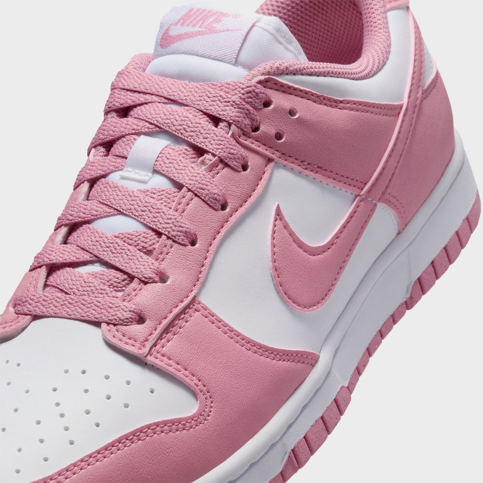Nike WMNS Dunk Low Next Nature - White / Elemental Pink
