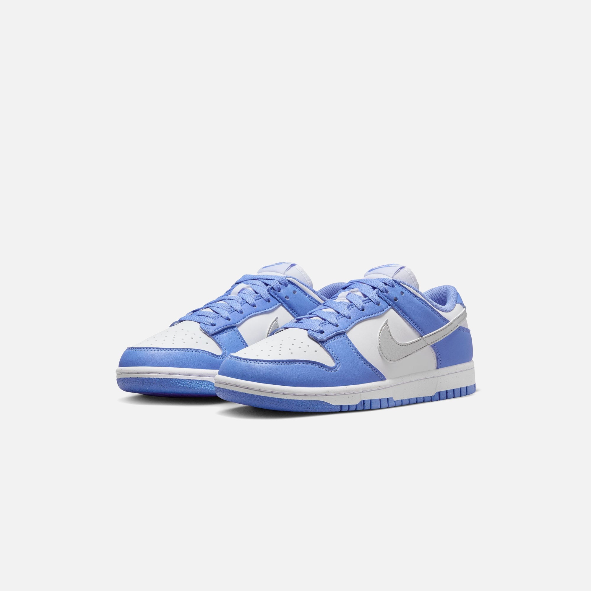 Nike WMNS Dunk Low PRM - Royal Pulse / White / Metallic