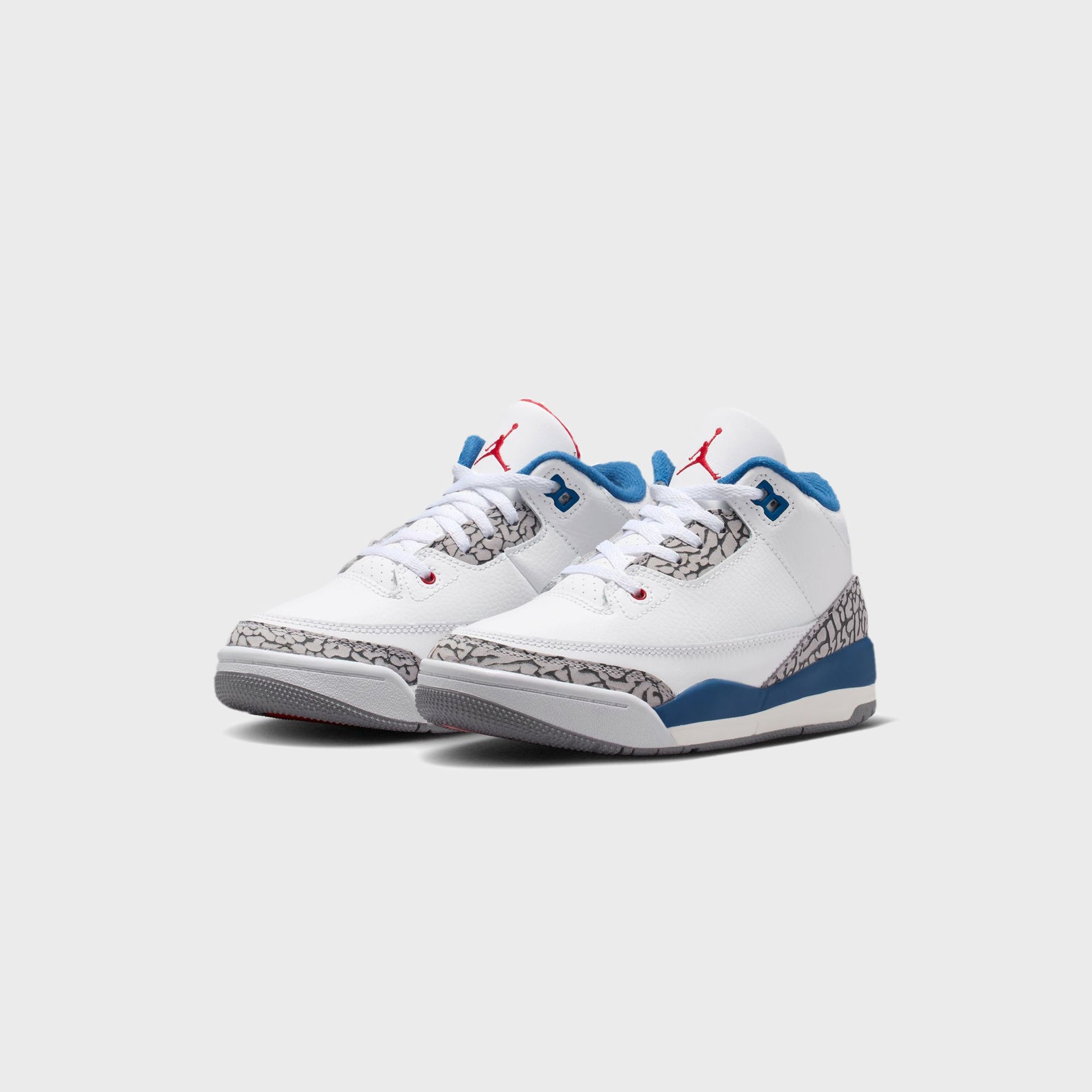 Jordan PS Jordan 3 Retro - White / True Blue / Cement Grey / Fire Red
