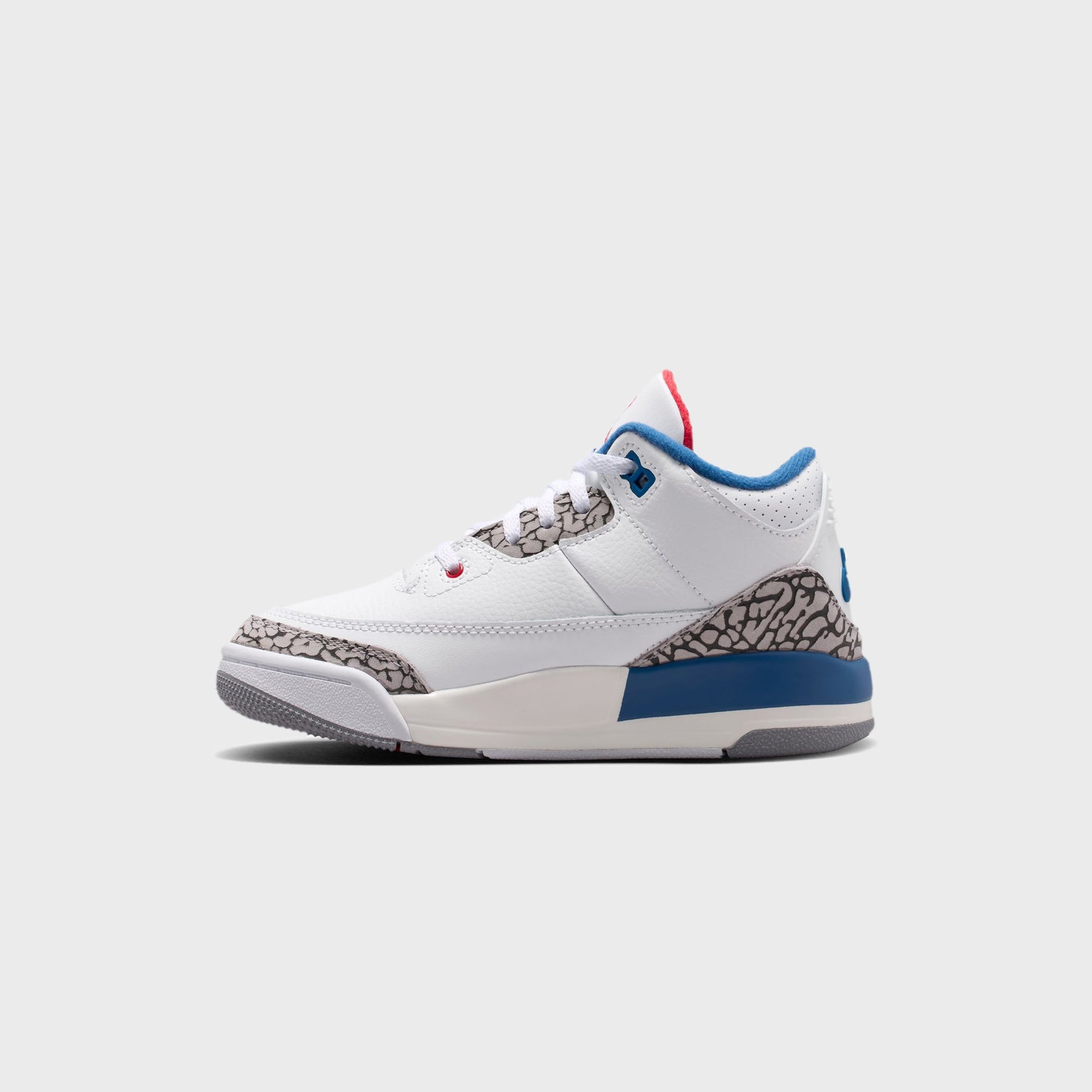 Jordan PS Jordan 3 Retro - White / True Blue / Cement Grey / Fire Red